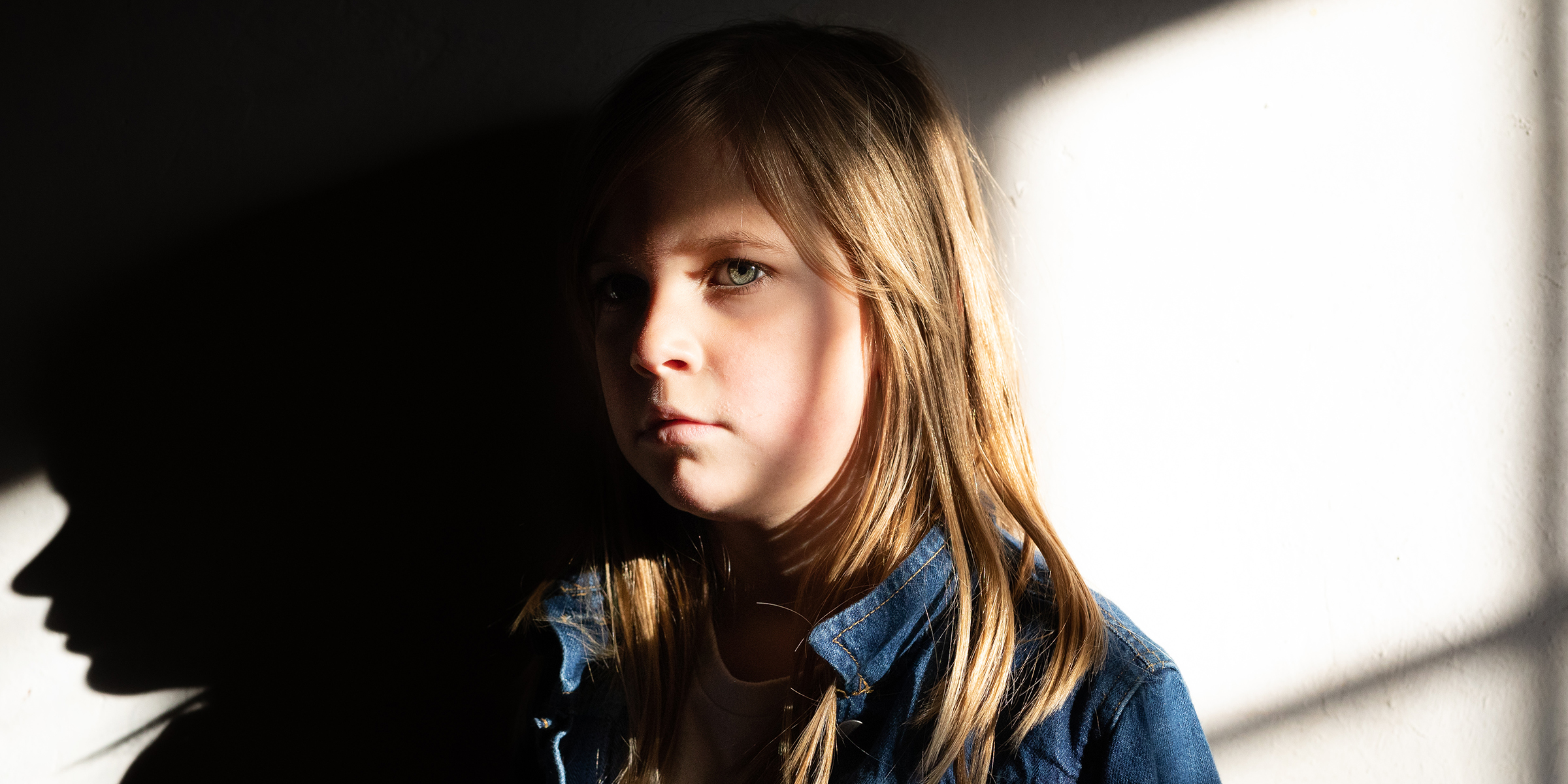 A girl | Source: Freepik/wirestock