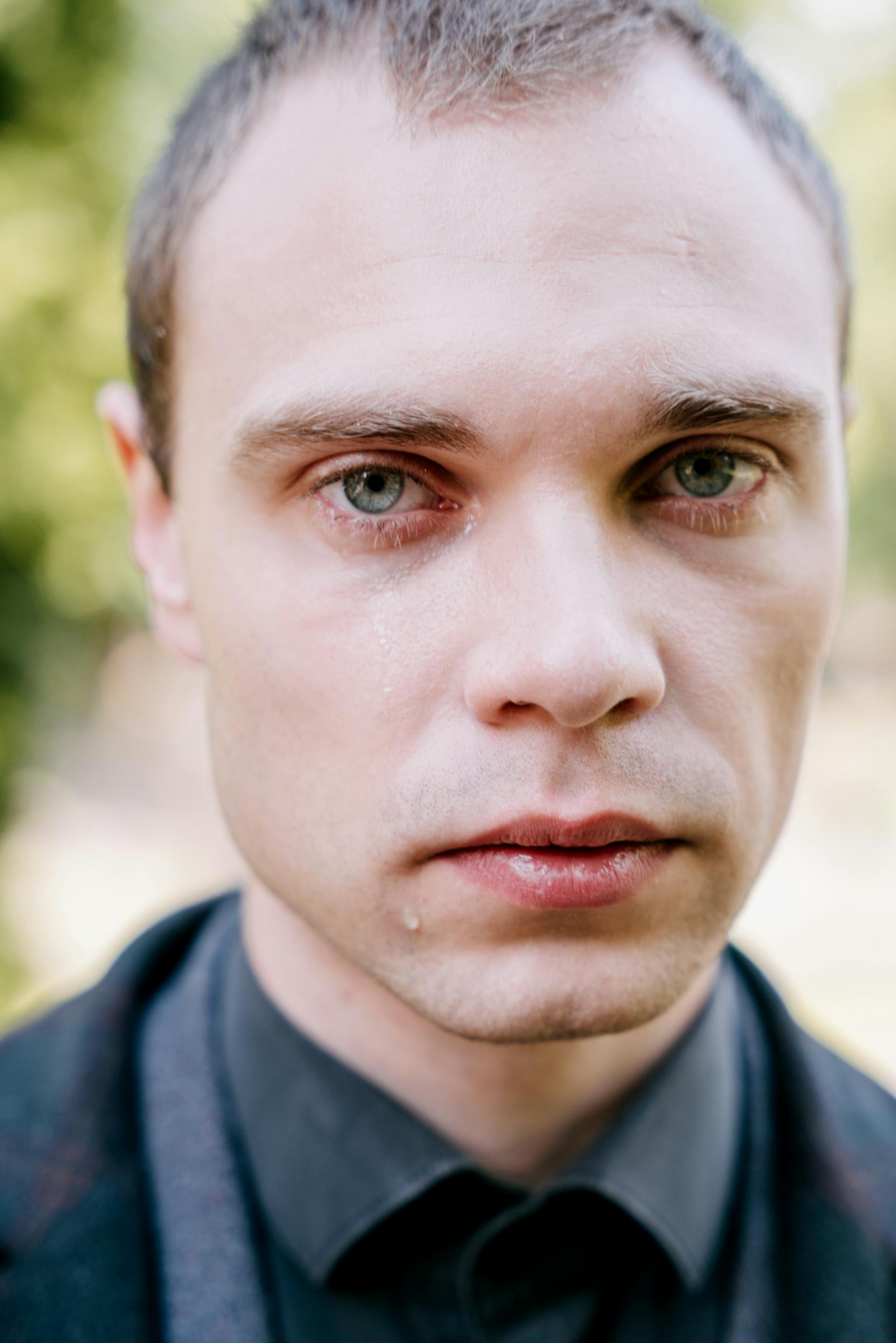 Close-up of man crying | Source: Pexels