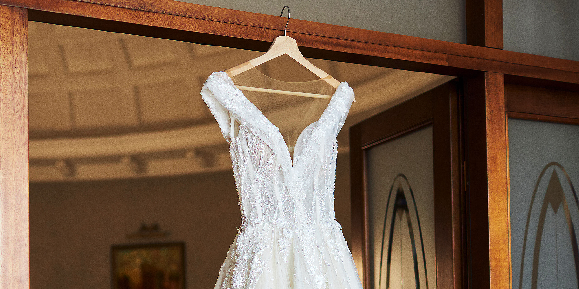A wedding dress | Source: Shutterstock