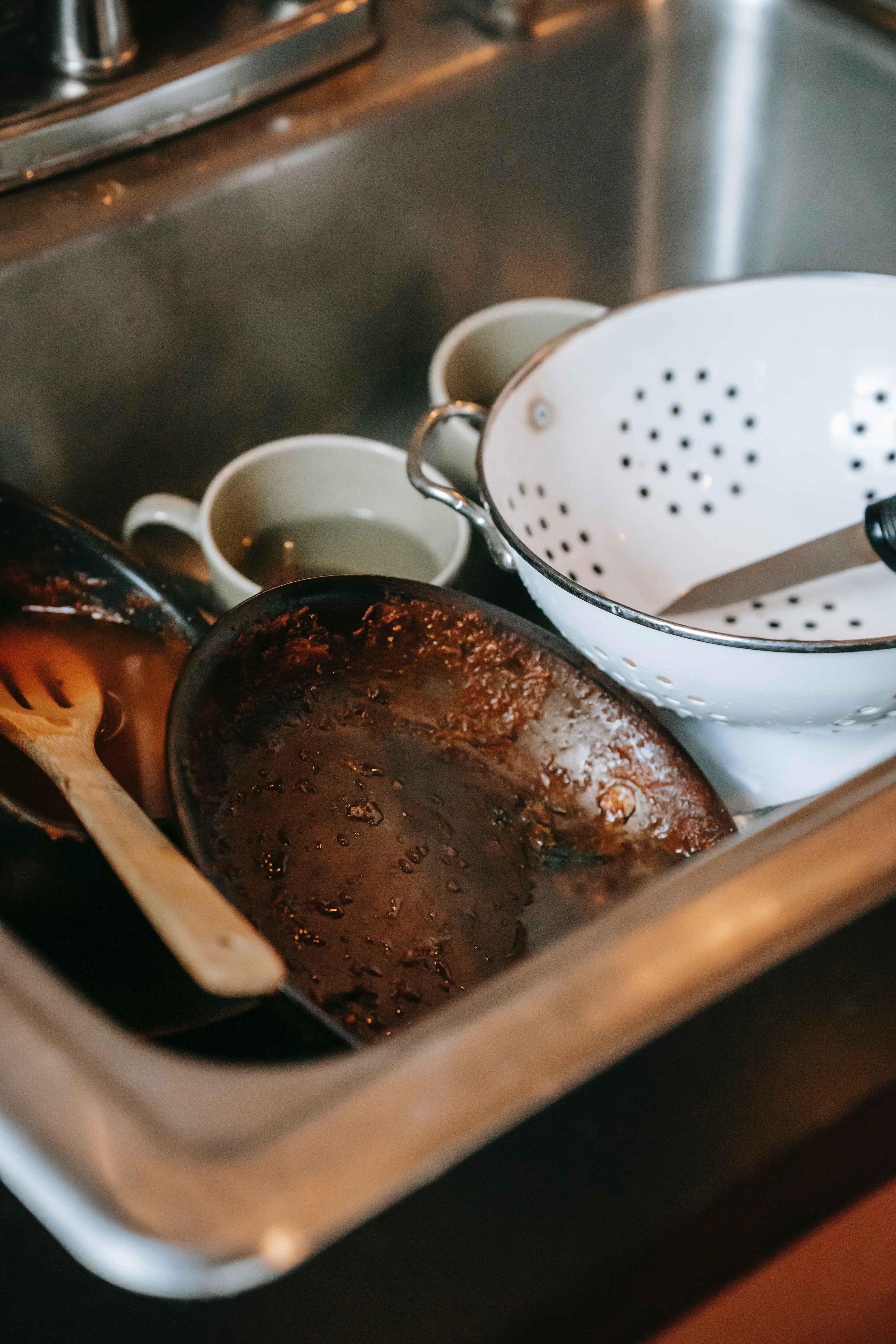 Dirty dishes | Source: Pexels