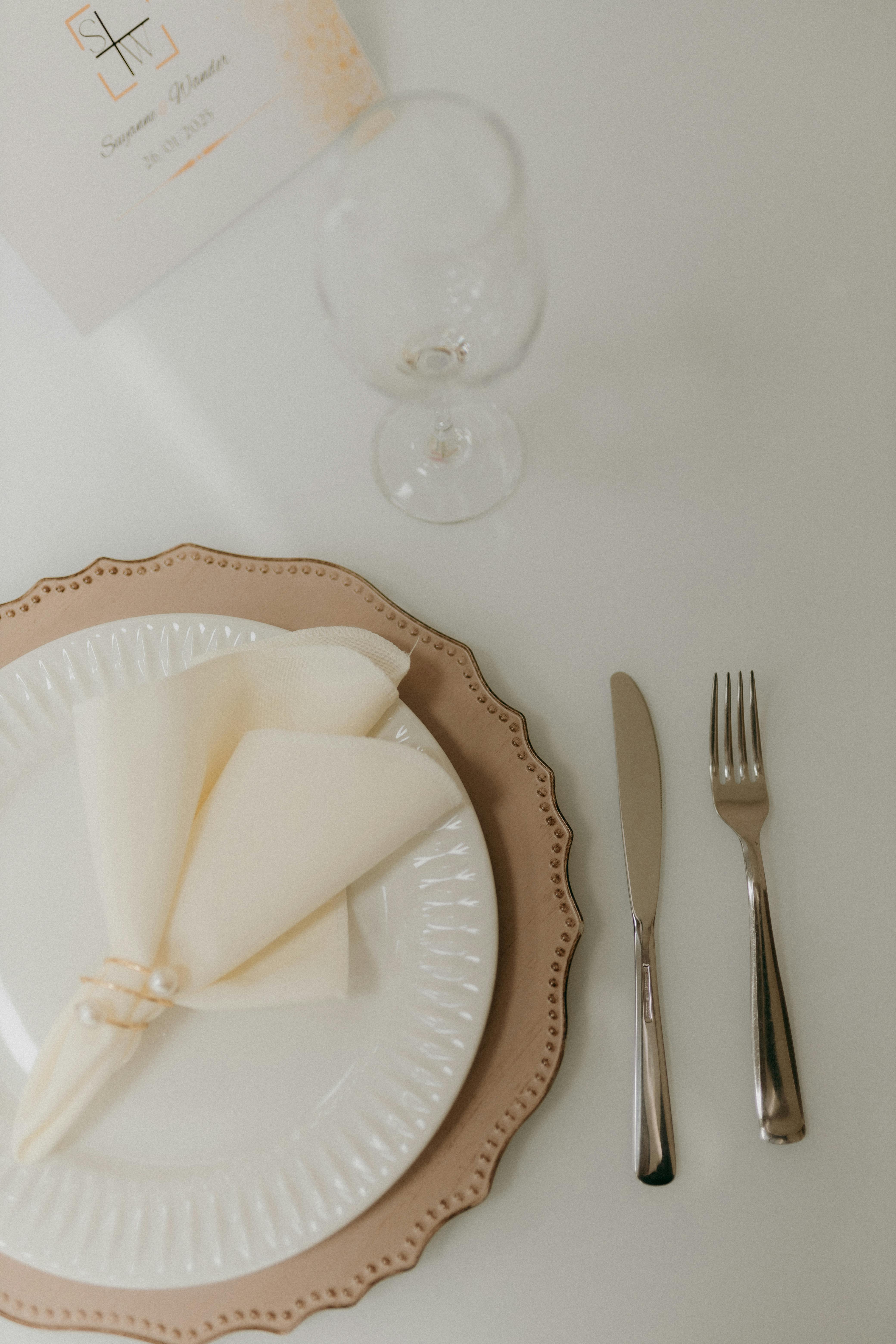 A table setting with napkin decor | Source: Pexels