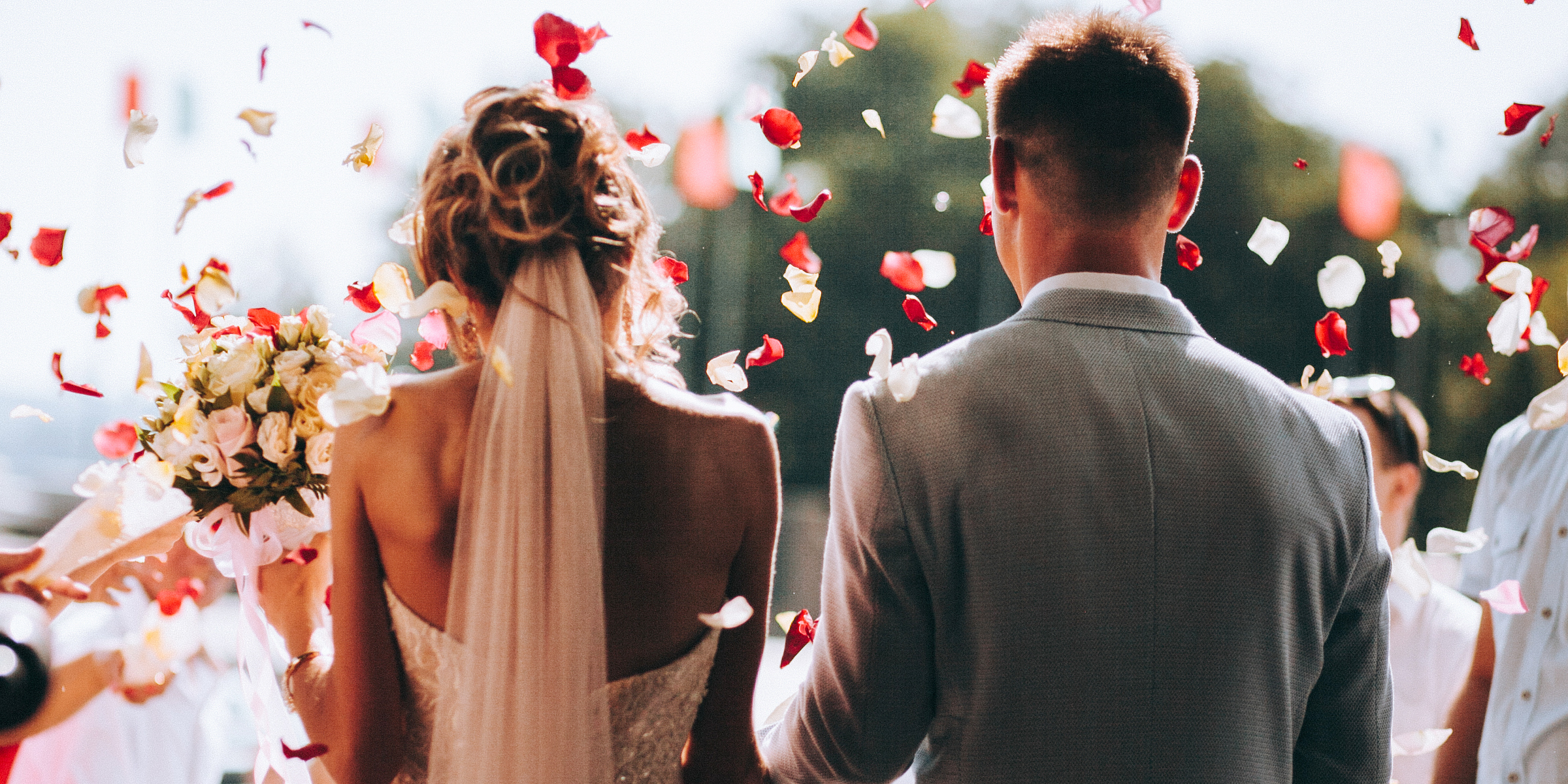 A couple on their wedding day | Source: Shutterstock