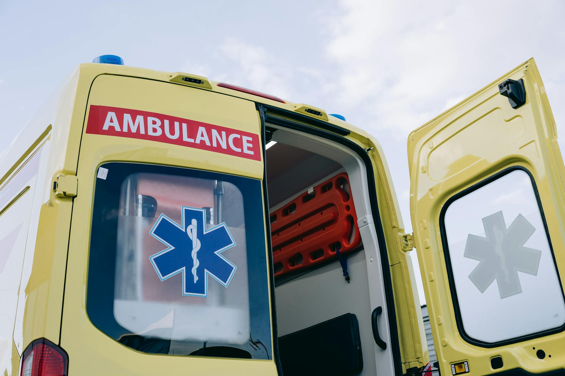 An ambulance | Source: Pexels