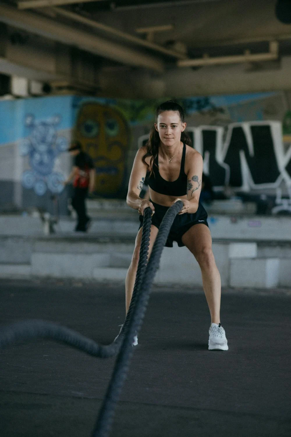 A woman working out | Source: Pexels