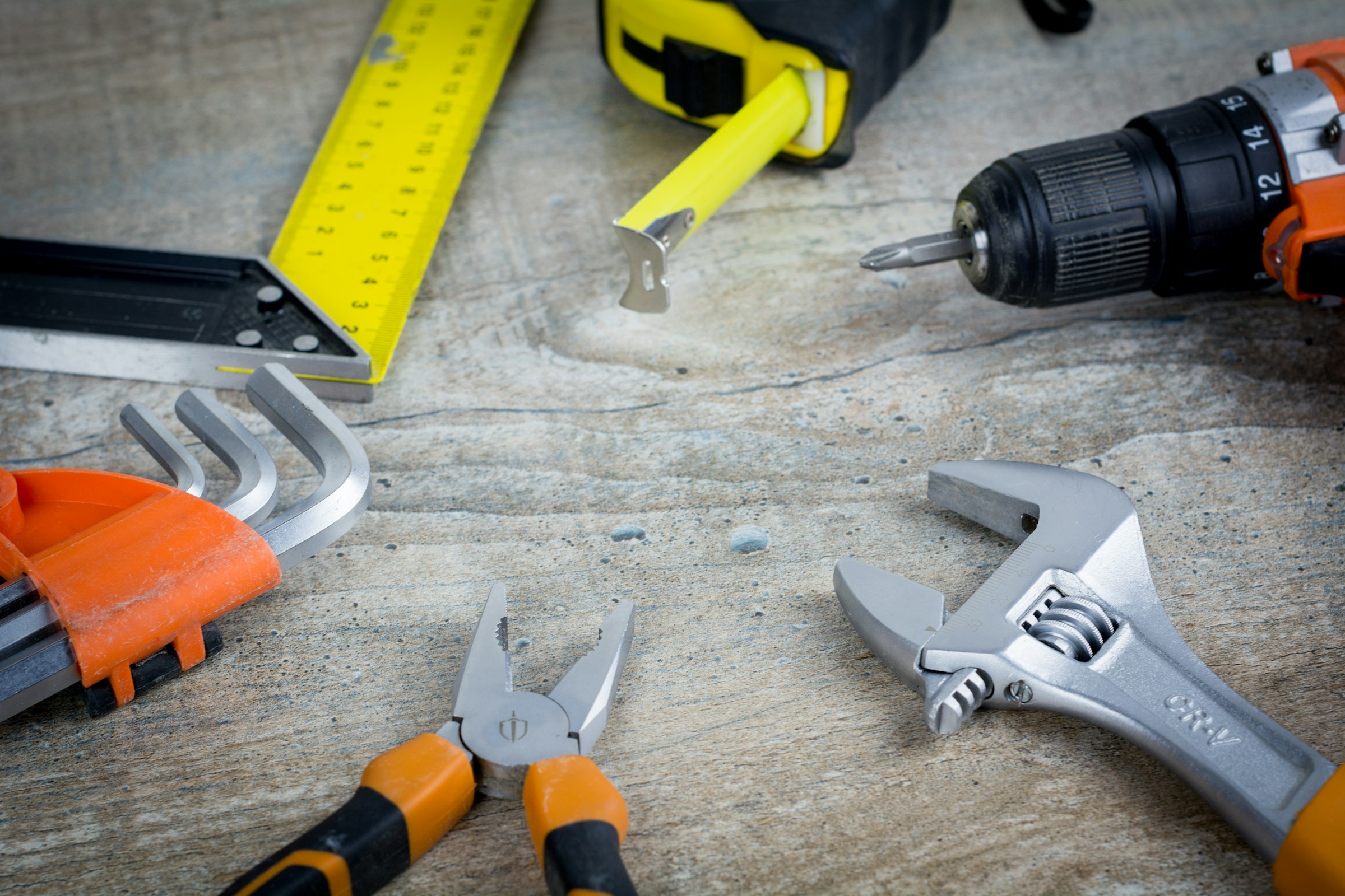 A set of tools in an apartment | Source: Unsplash