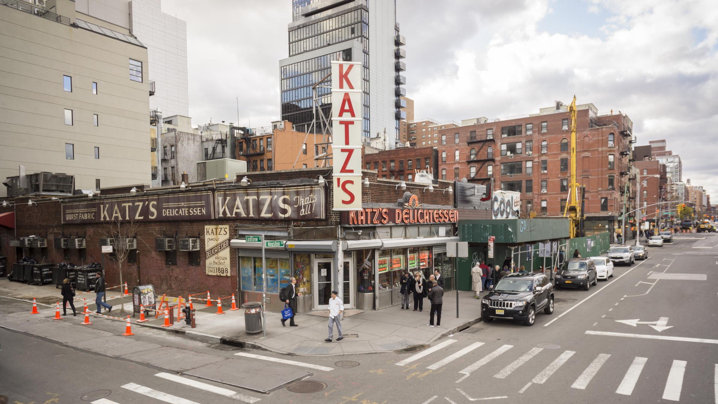 Katz's Delicatessen in the Lower East Side neighborhood of New York, famous for a landmark scene in the film "When Harry Met Sally" | Source: Getty Images
