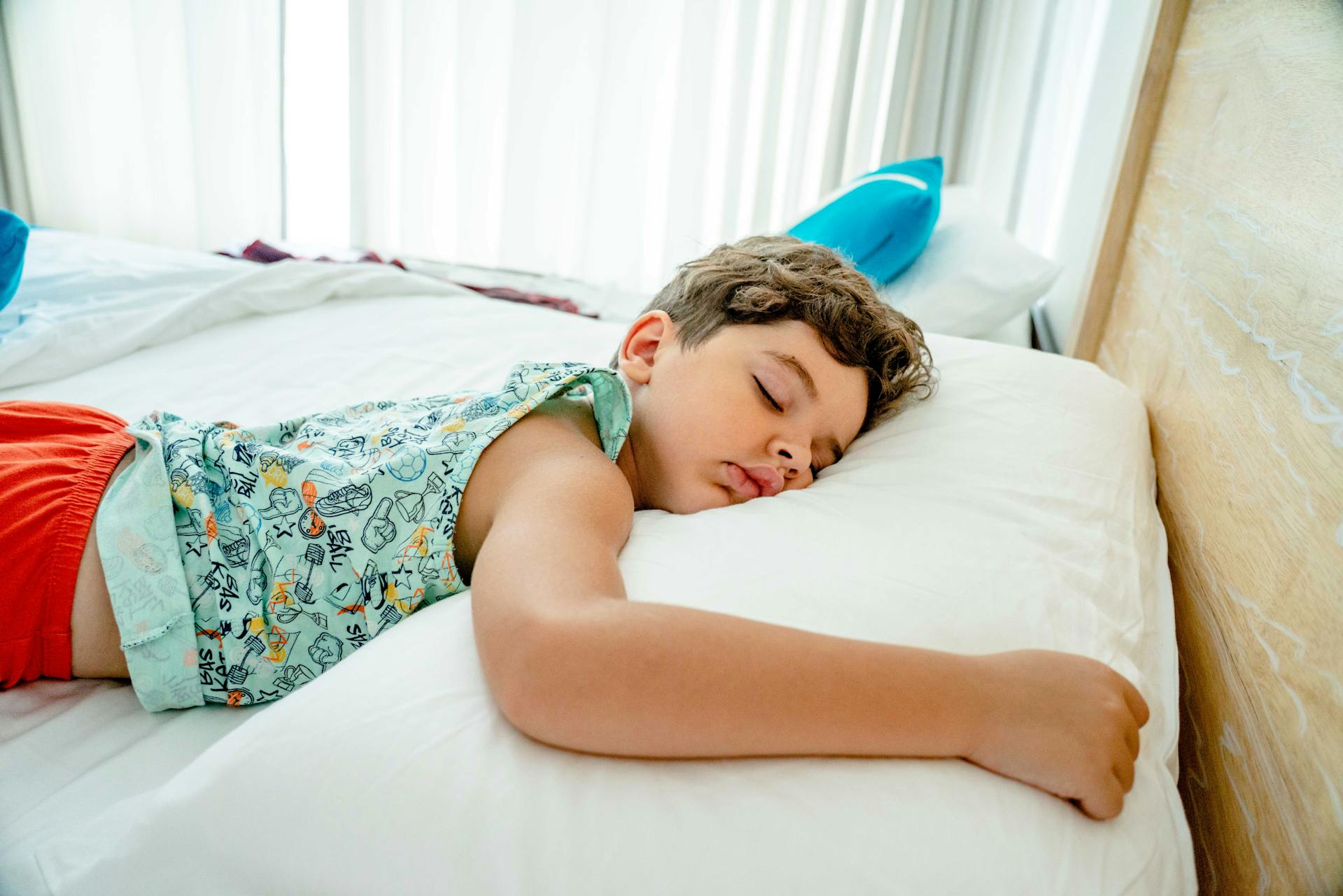 A boy sleeping | Source: Pexels
