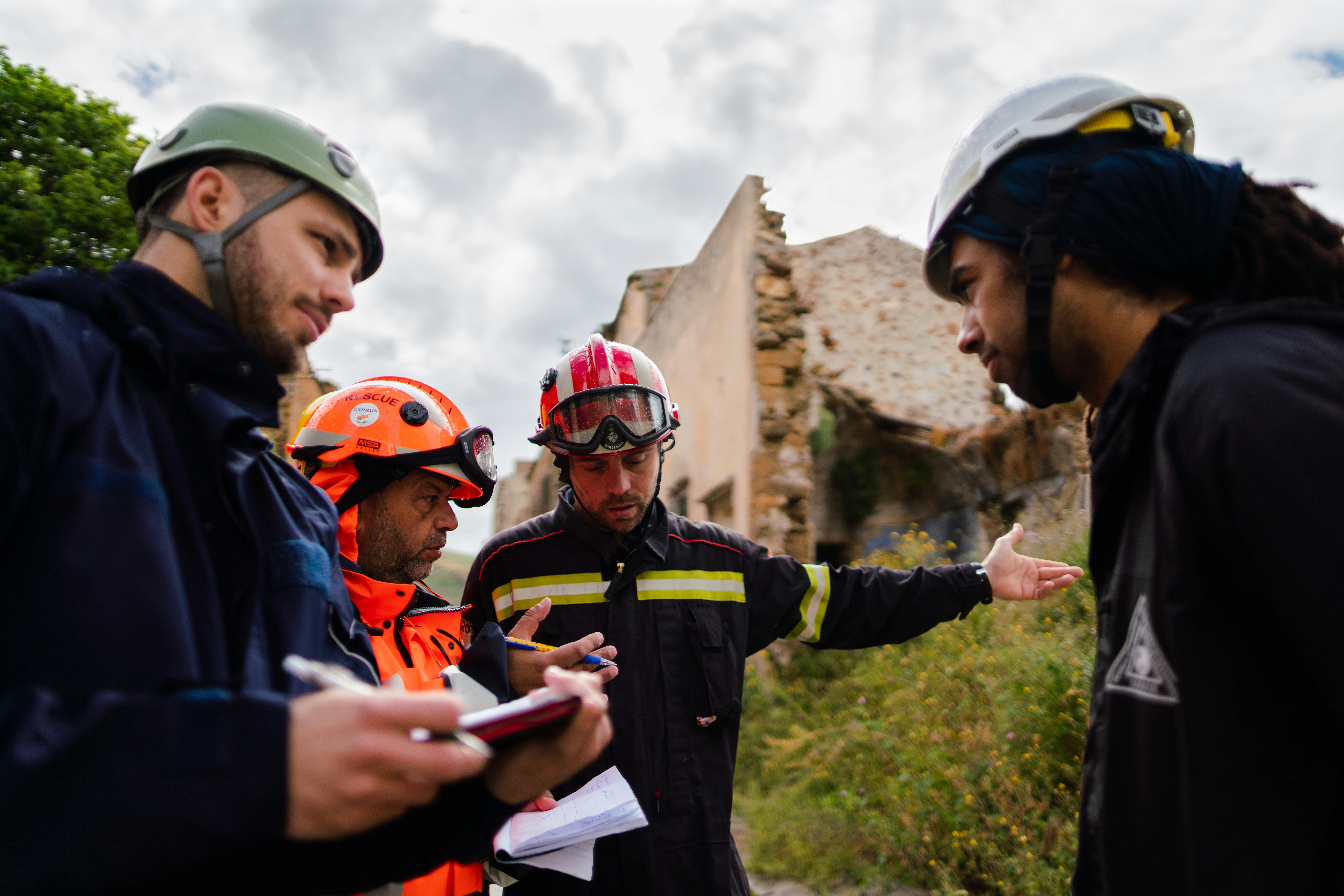 Men at a construction site | Source: Unsplash