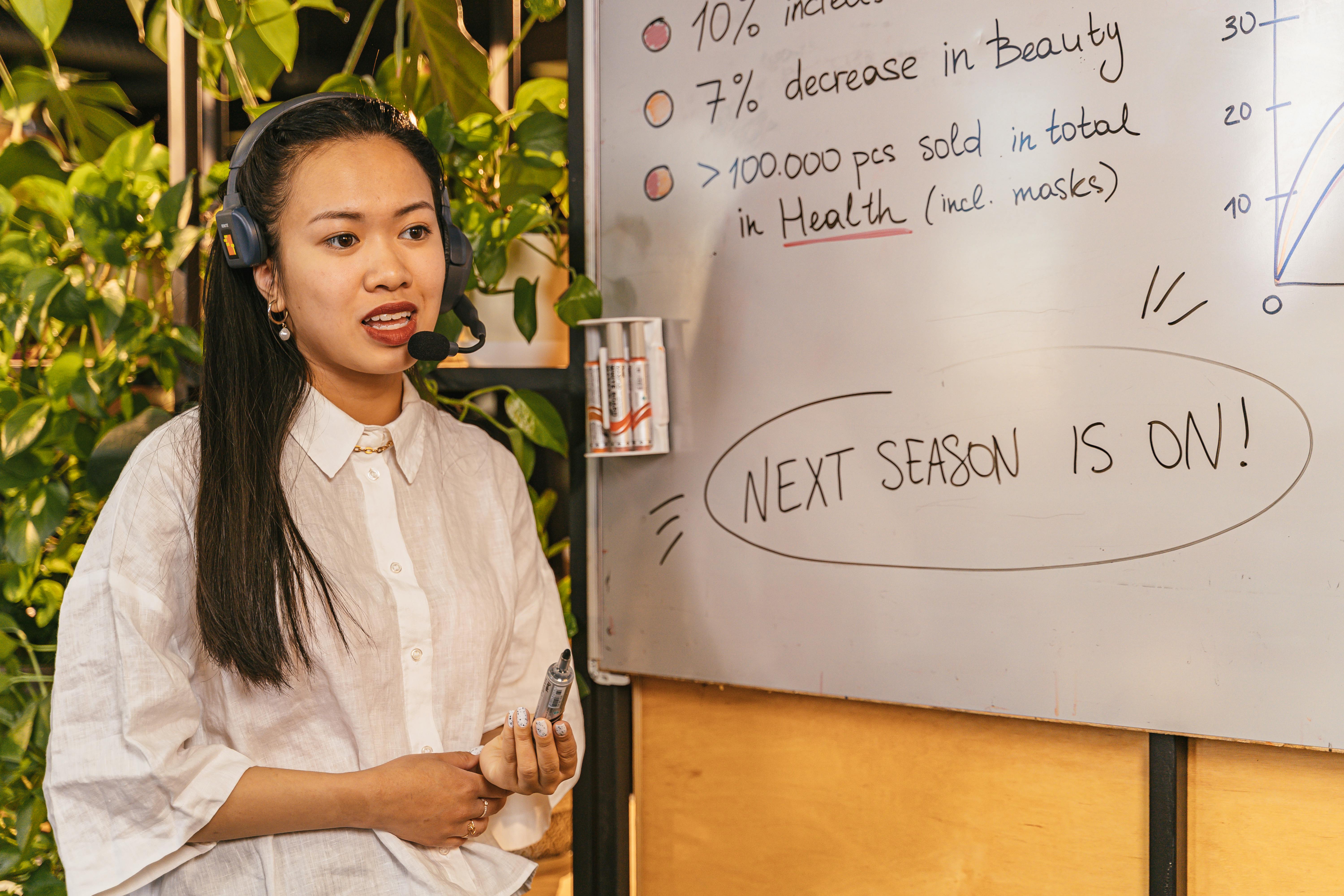 A woman during a presentation | Source: Pexels
