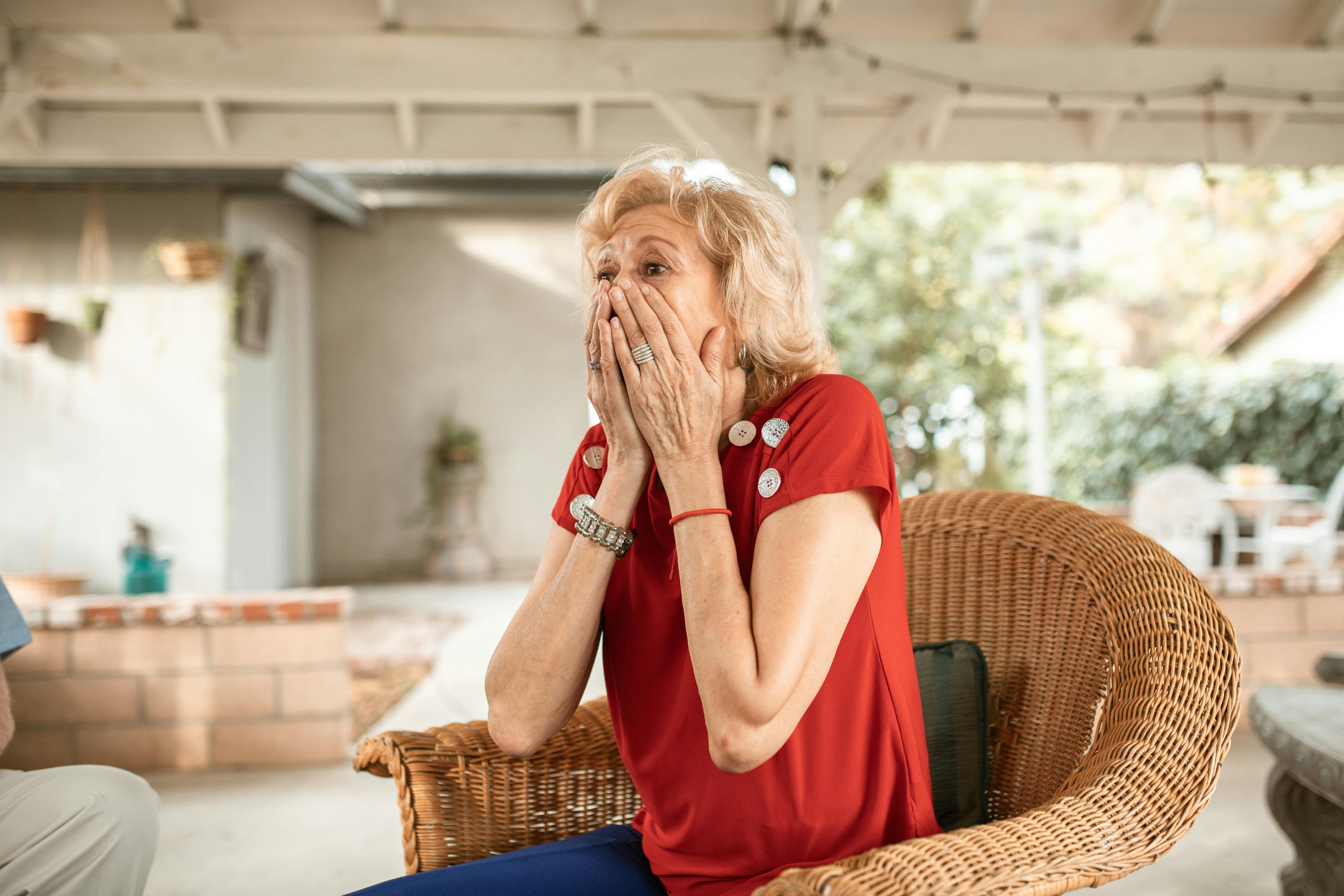 A shocked woman | Source: Pexels