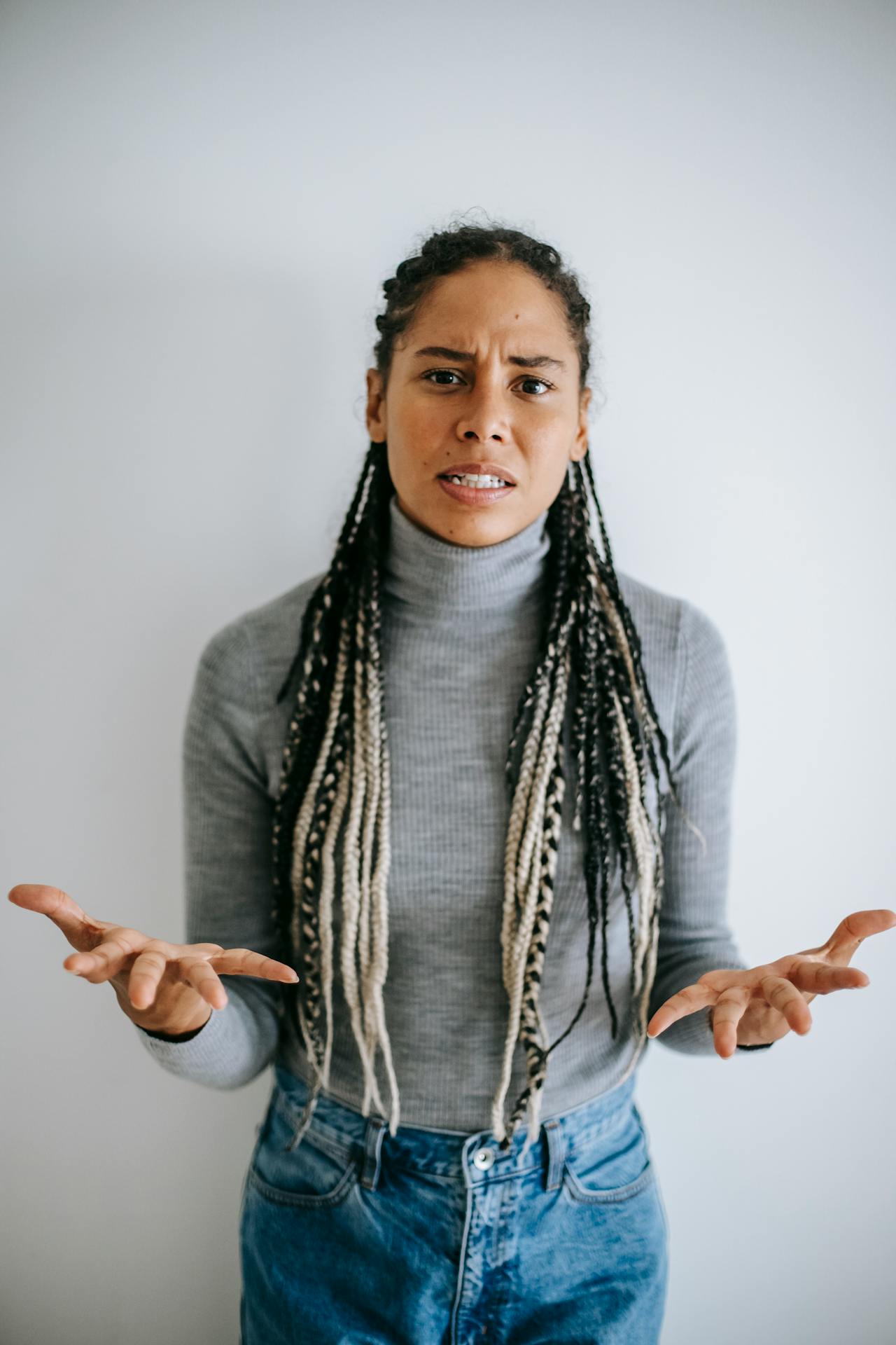 A frustrated woman | Source: Pexels