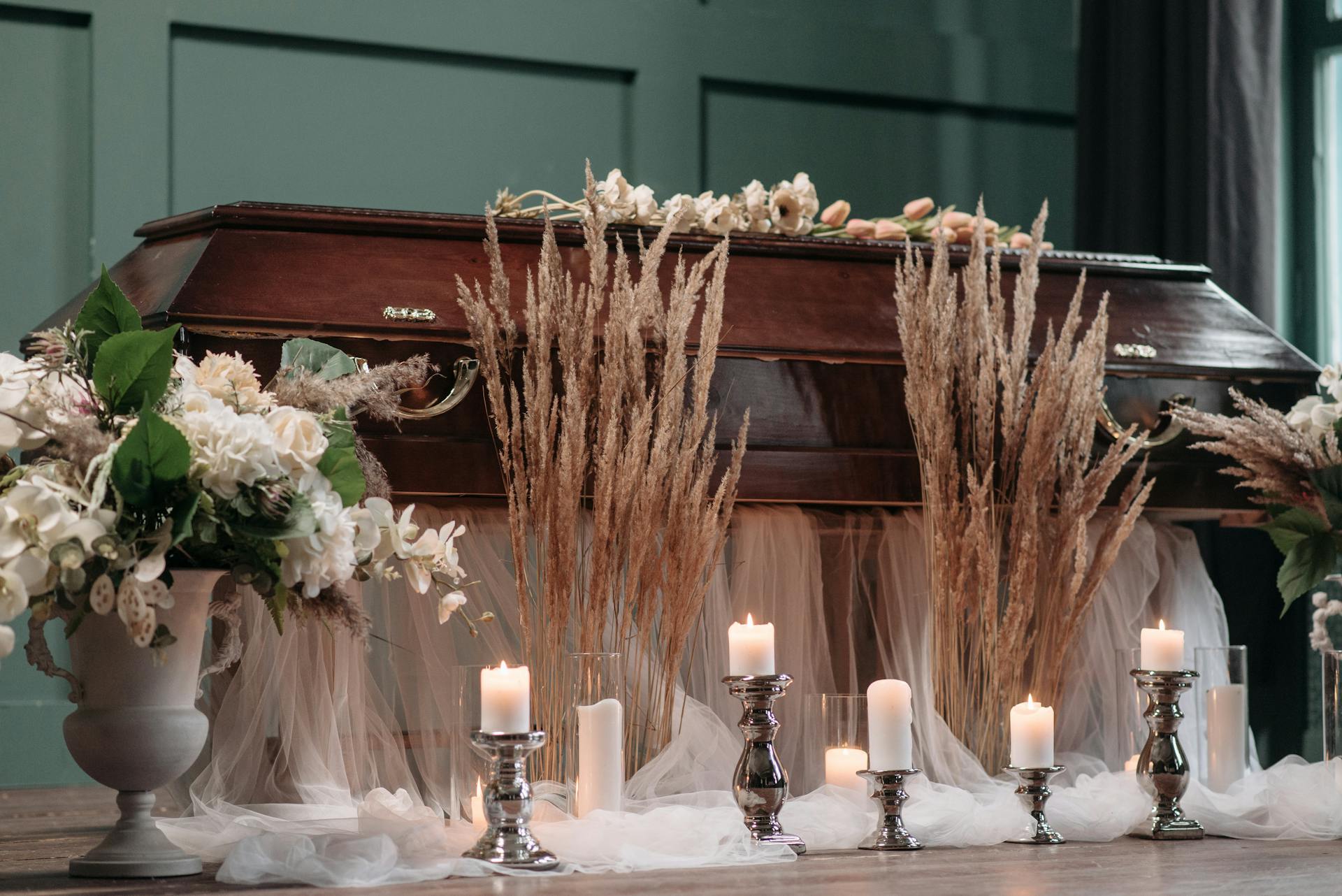 A casket at a funeral | Source: Pexels