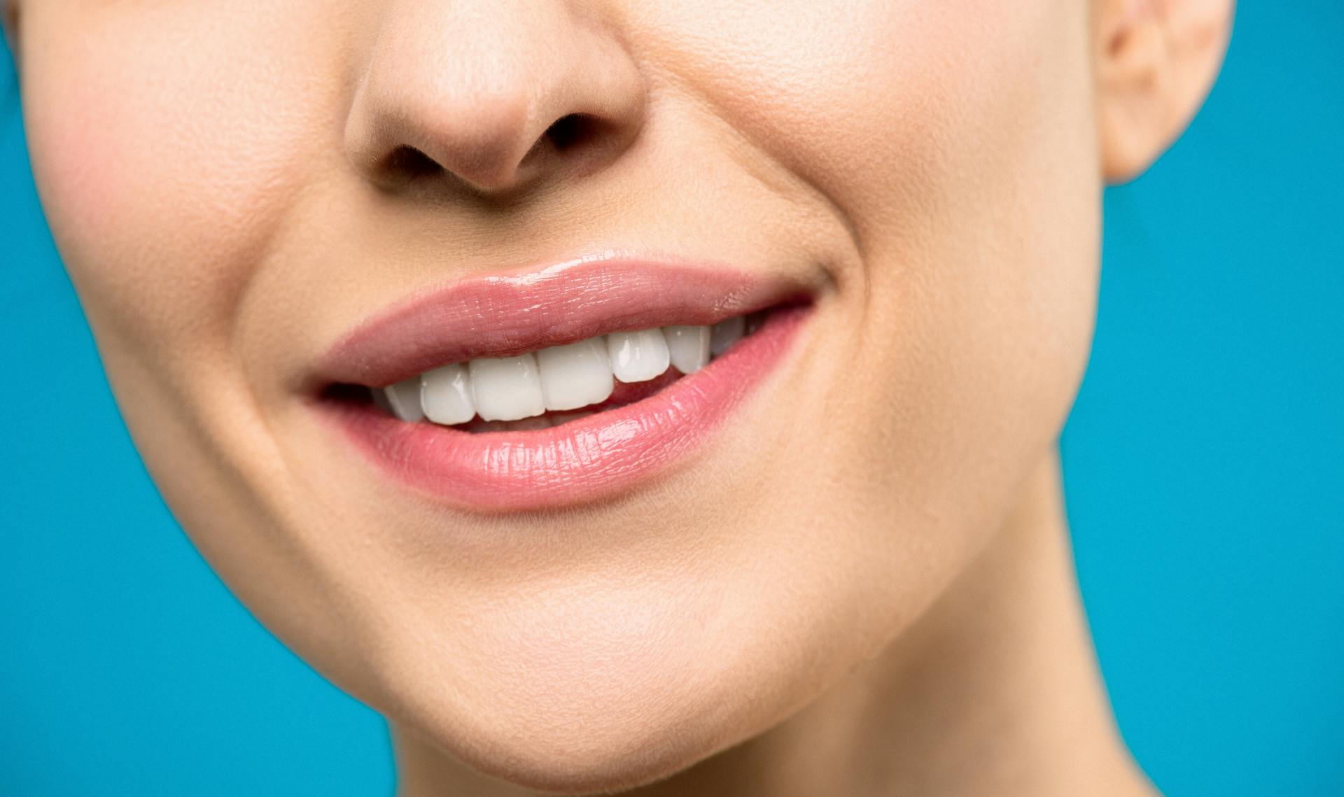 A smiling woman | Source: Pexels