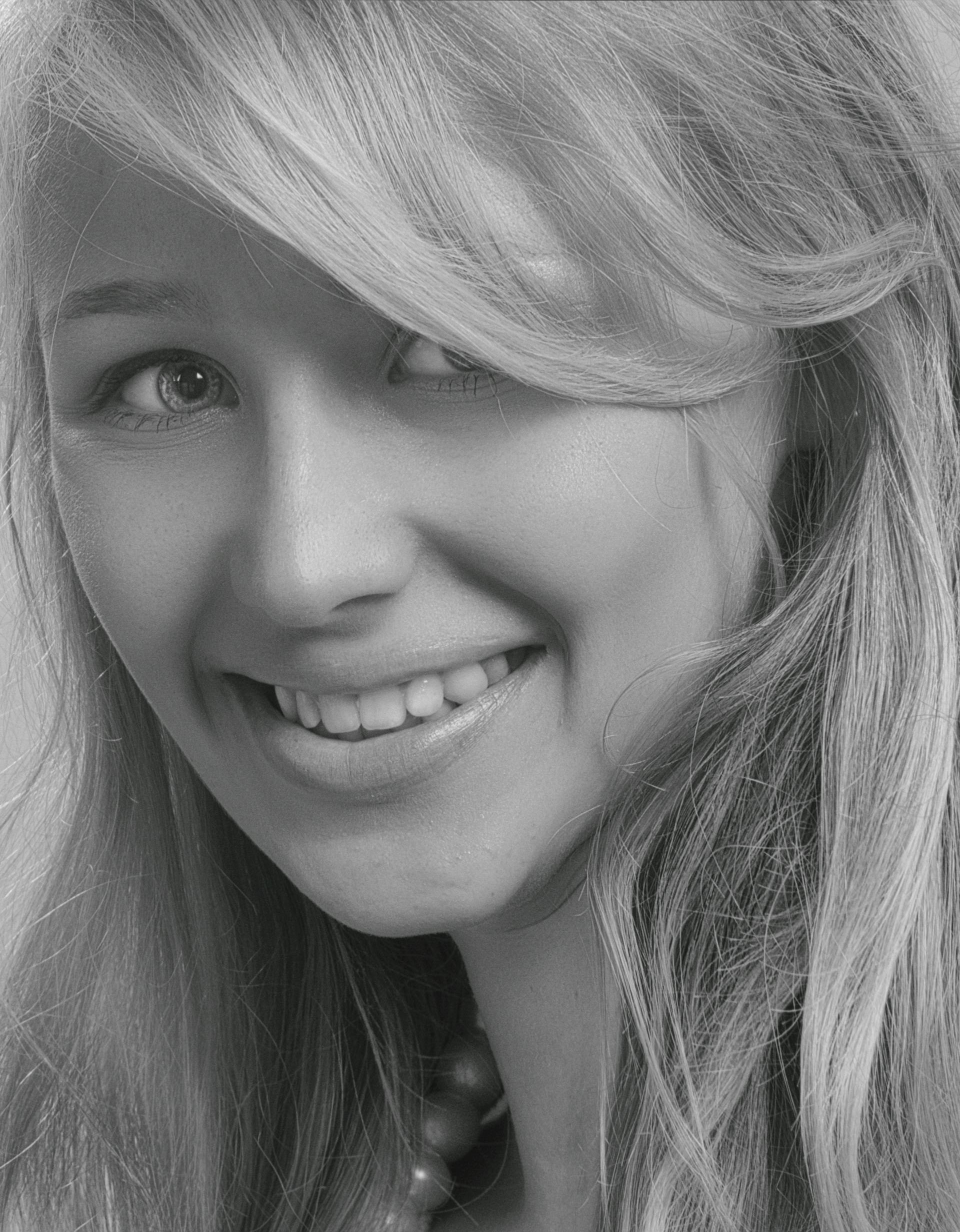 A smiling woman | Source: Pexels
