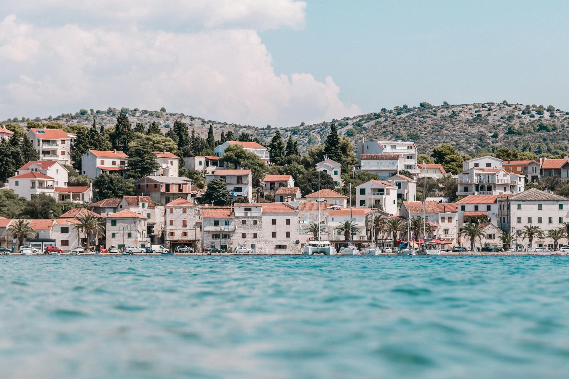 A coastal town | Source: Pexels