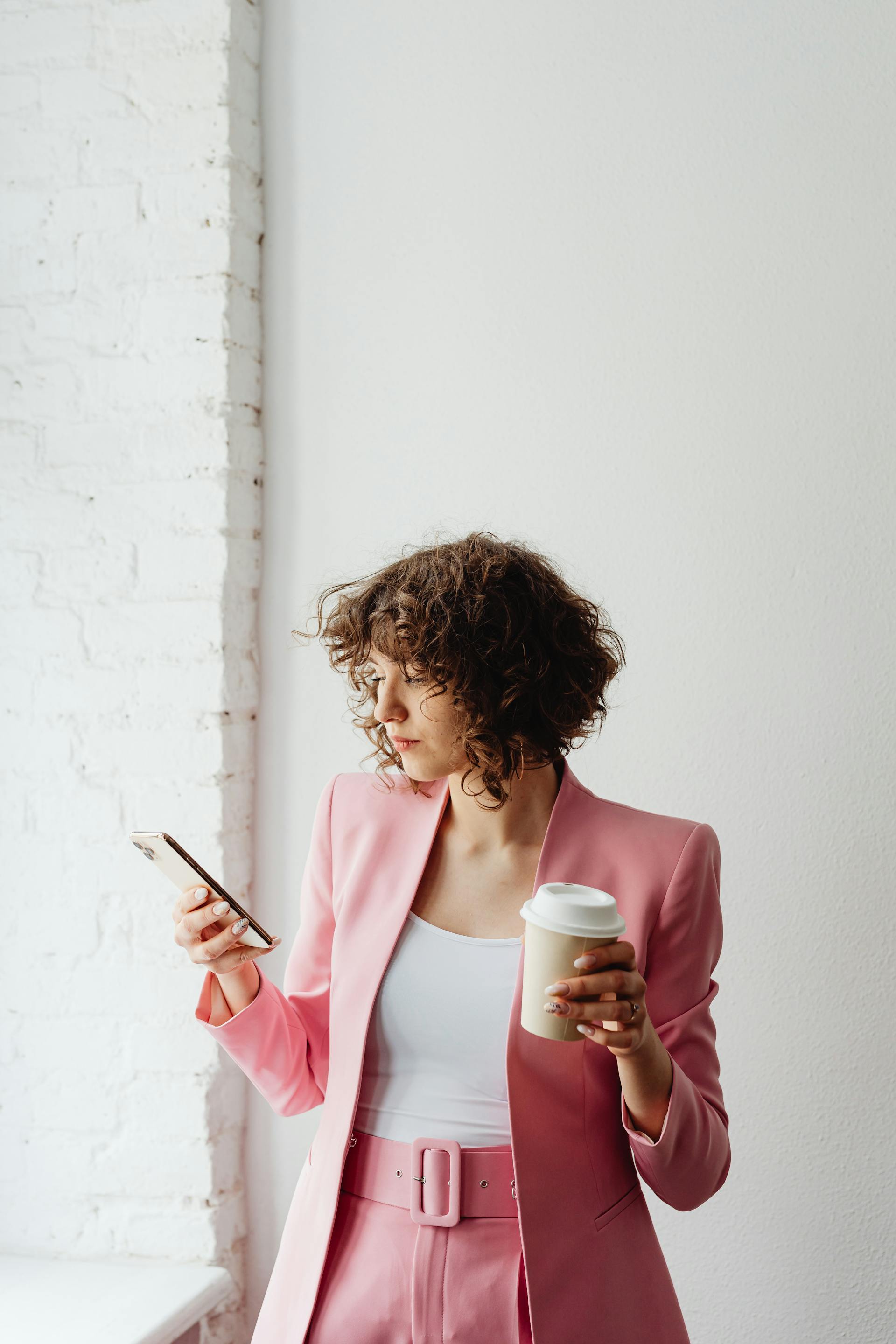 A woman with an attitude texting | Source: Pexels