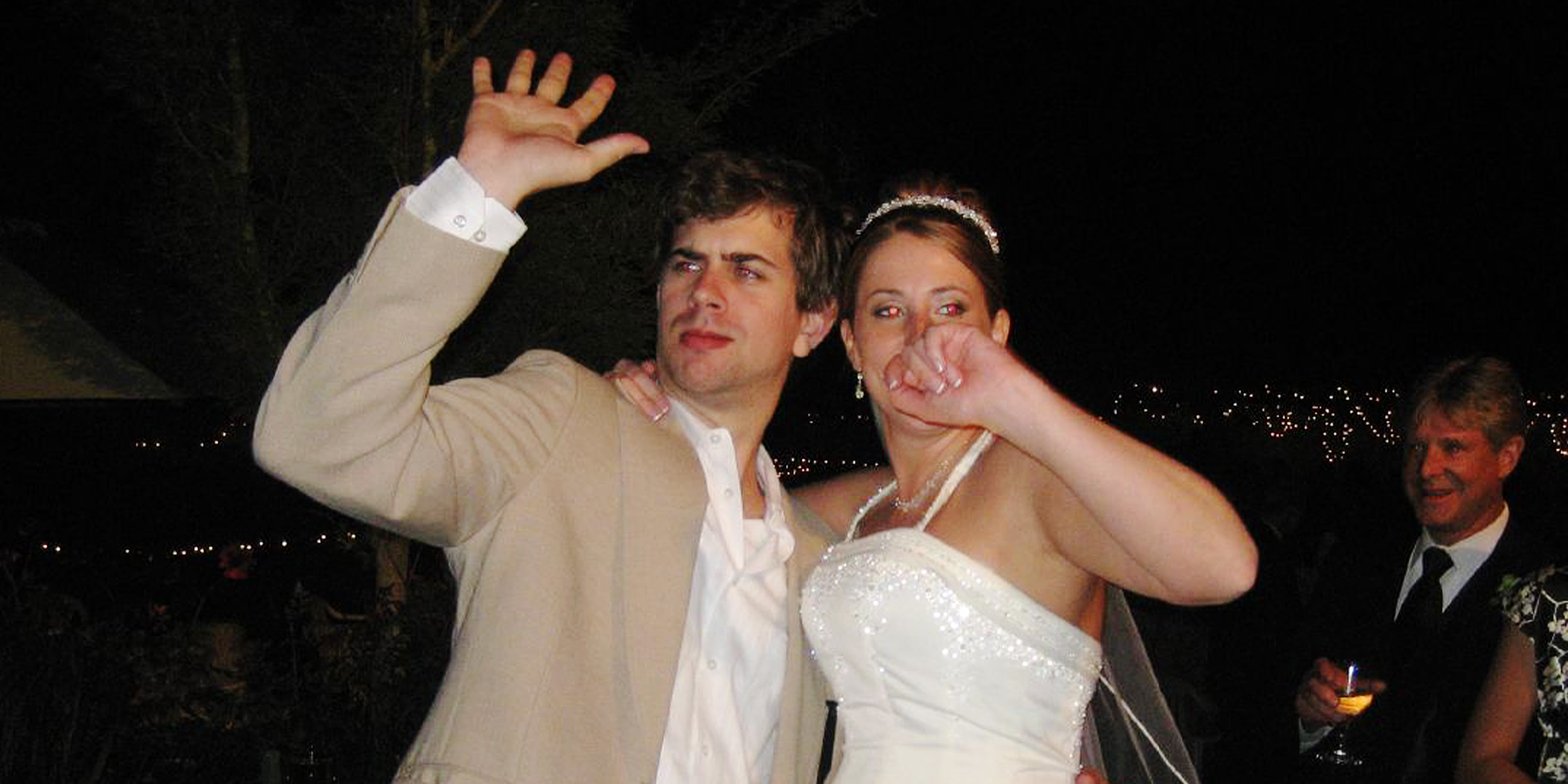 A bride and groom | Source: Flickr