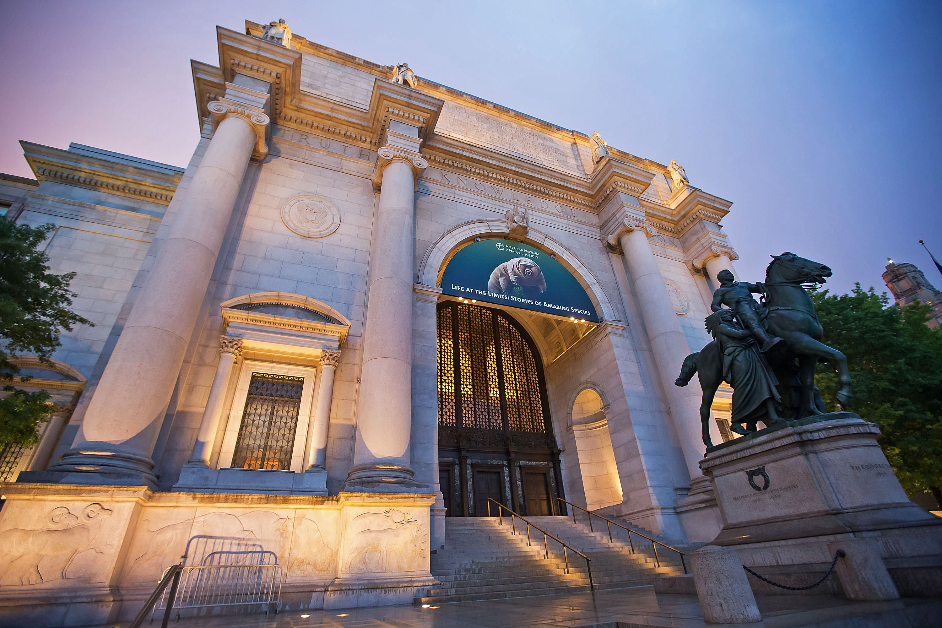 the exterior facade of The American Museum of Natural History on May 27, 2015 | Source: Getty Images