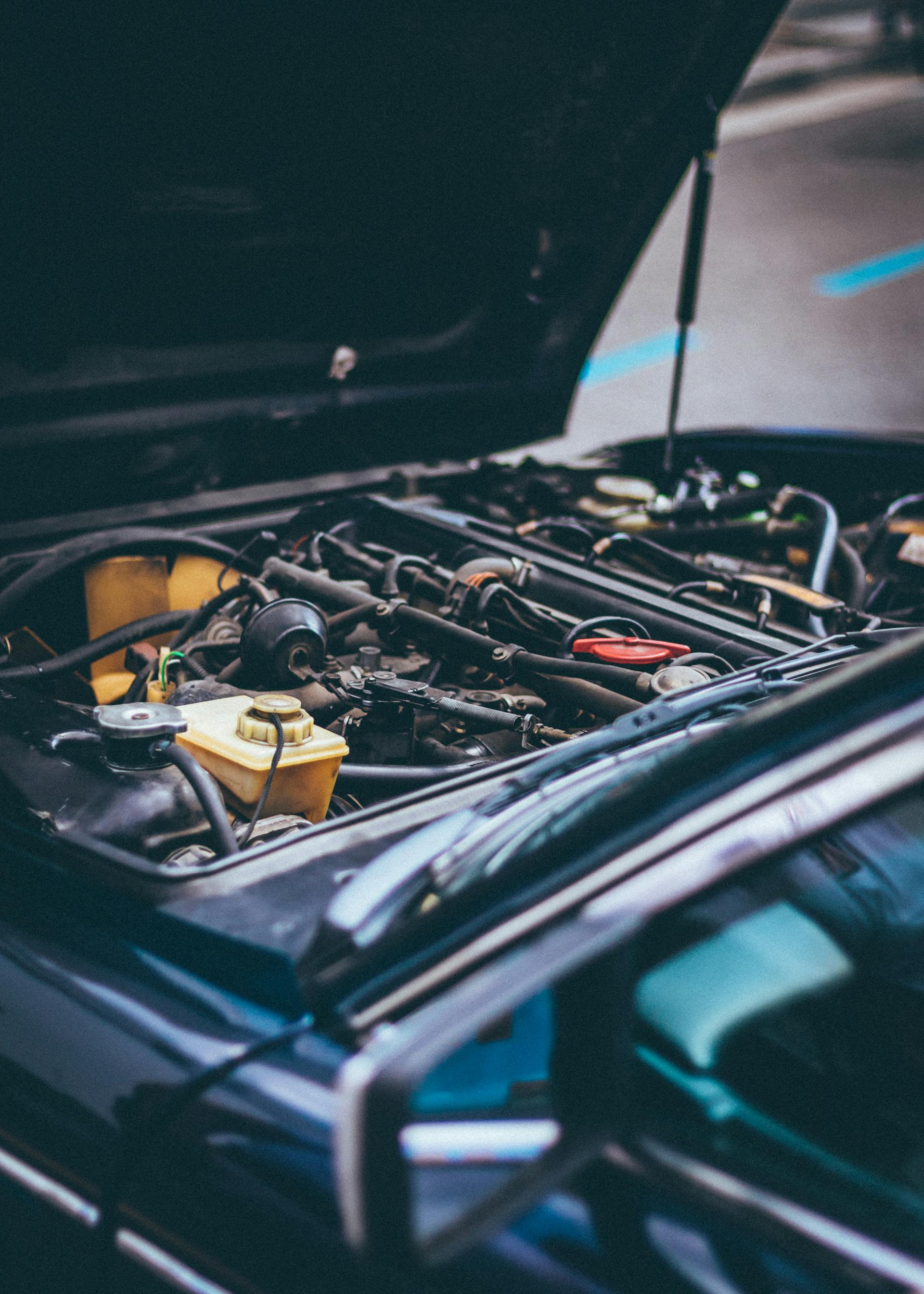 A close-up shot of a car engine | Source: Pexels