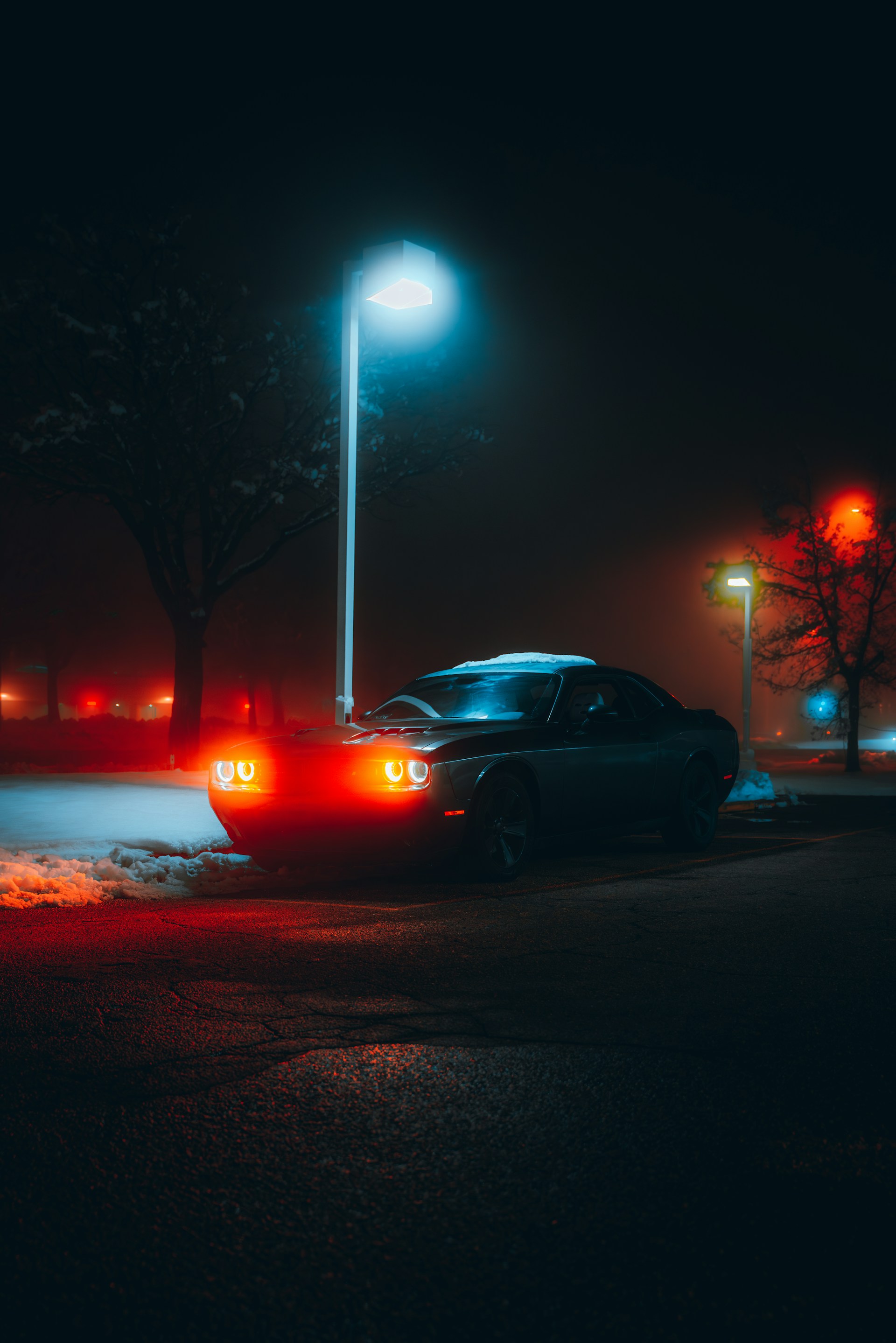 A car with its headlights on | Source: Unsplash