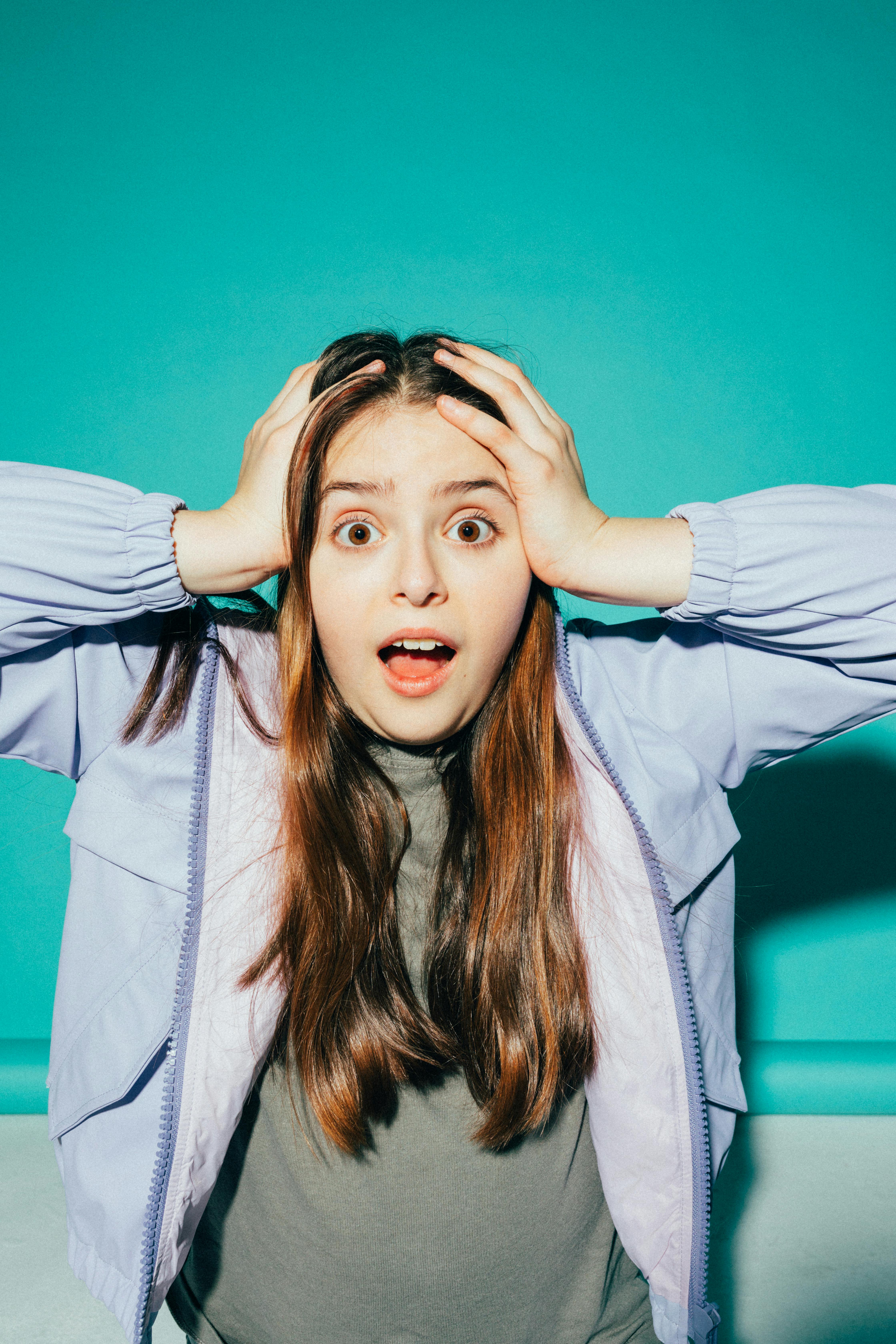 A surprised girl | Source: Pexels