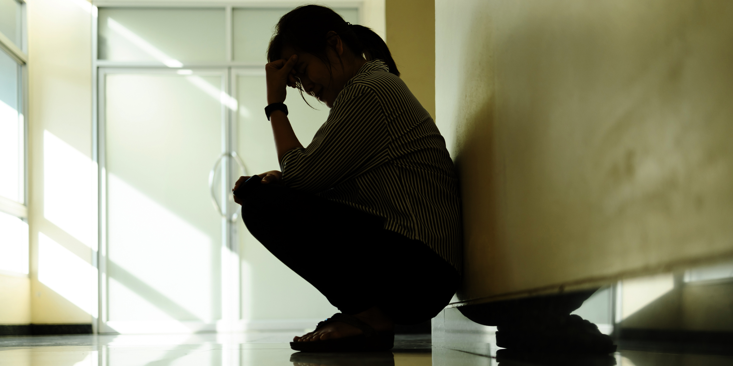 An upset woman | Source: Shutterstock