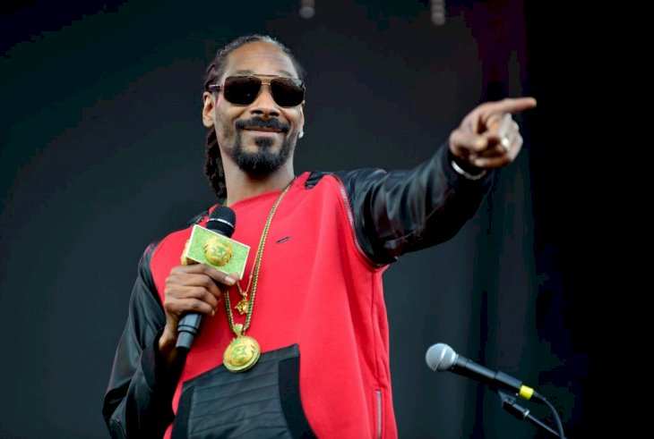 Snoop Dogg onstage at the SXSW Outdoor Stage at Butler Park during the 2014 SXSW Music, Film + Interactive Festival at Butler Park on March 15, 2014 in Austin, Texas. | Photo by Jordan Naylor/Getty Images for SXSW