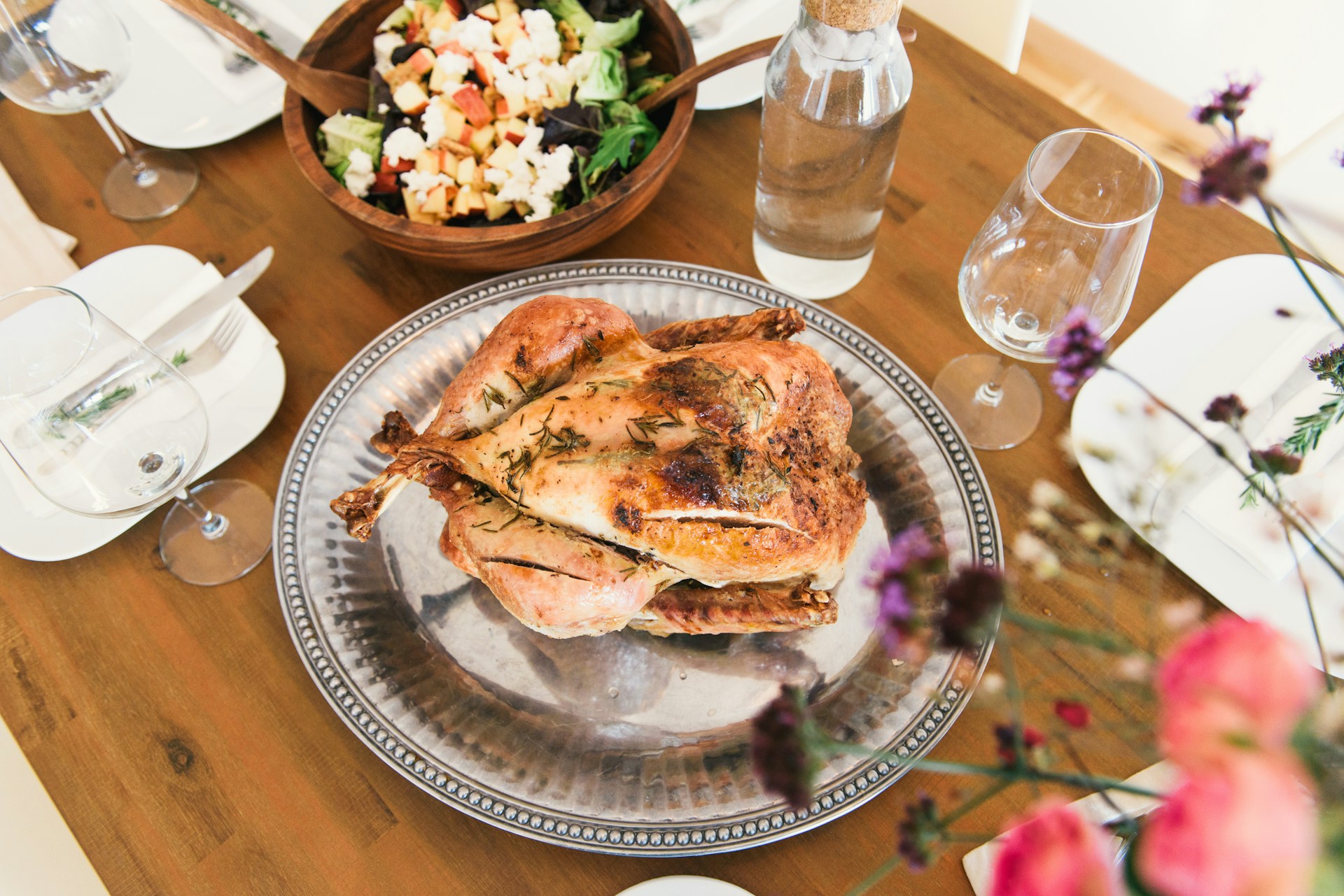 Dinner set on the table | Source: Unsplash