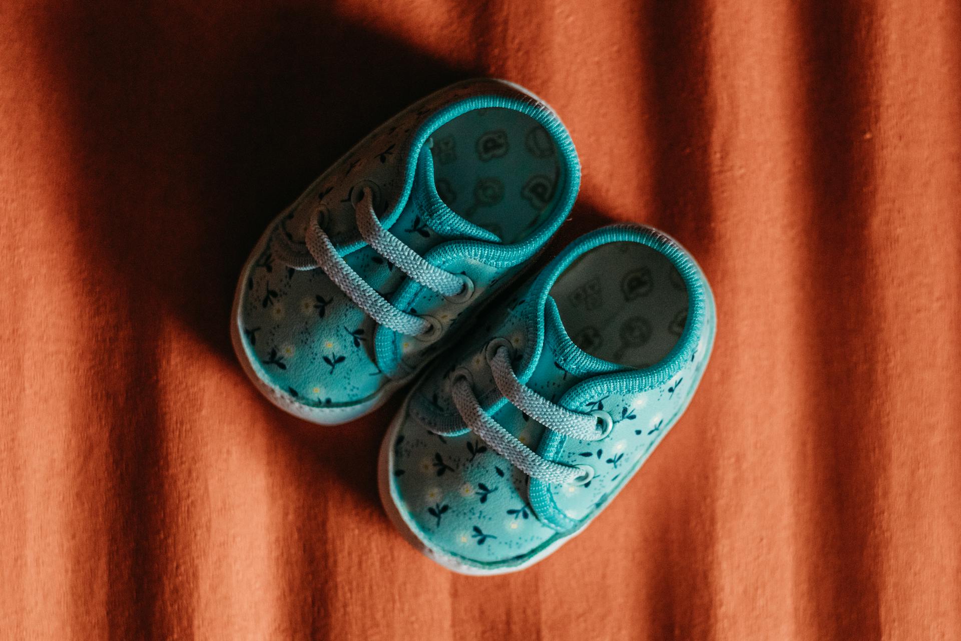 Baby shoes | Source: Pexels