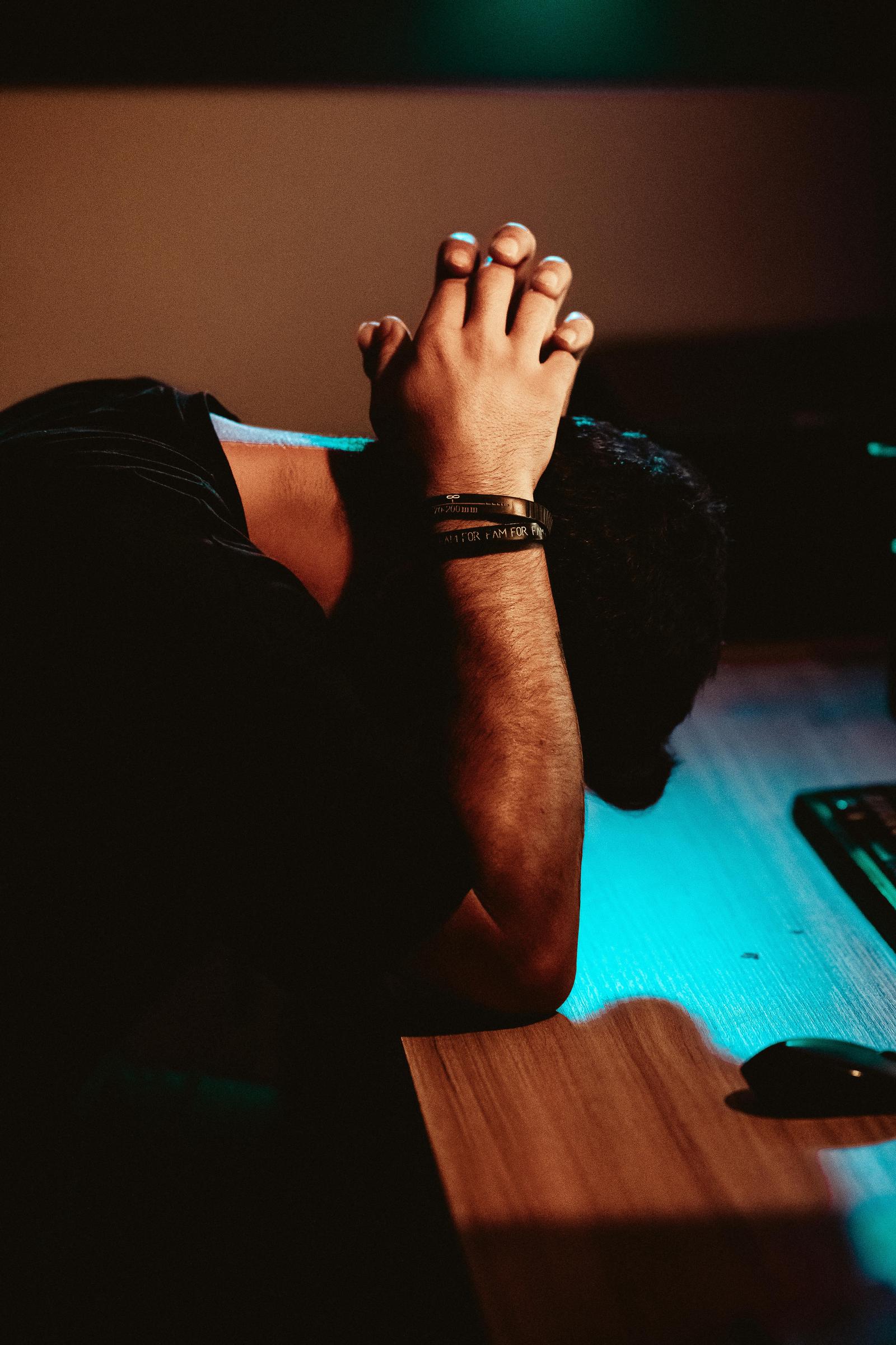 A frustrated man | Source: Pexels