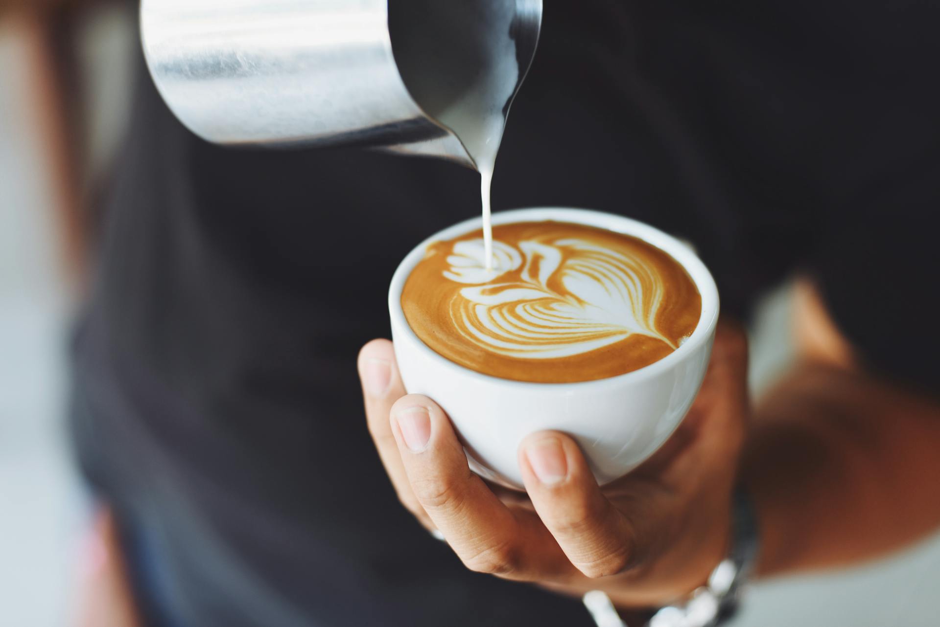 A man making coffee | Source: Pexels