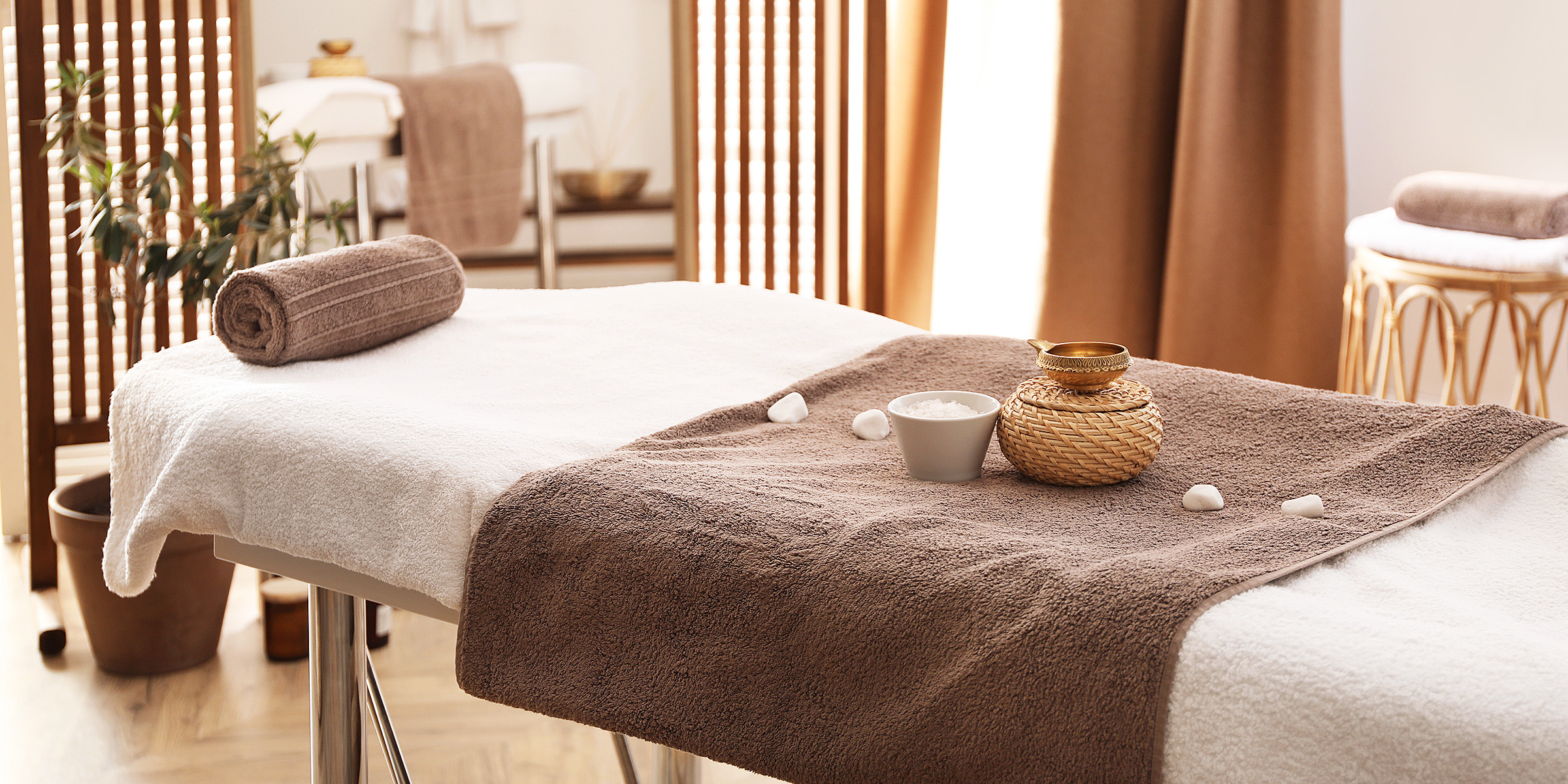 A massage table at a spa | Source: Shutterstock