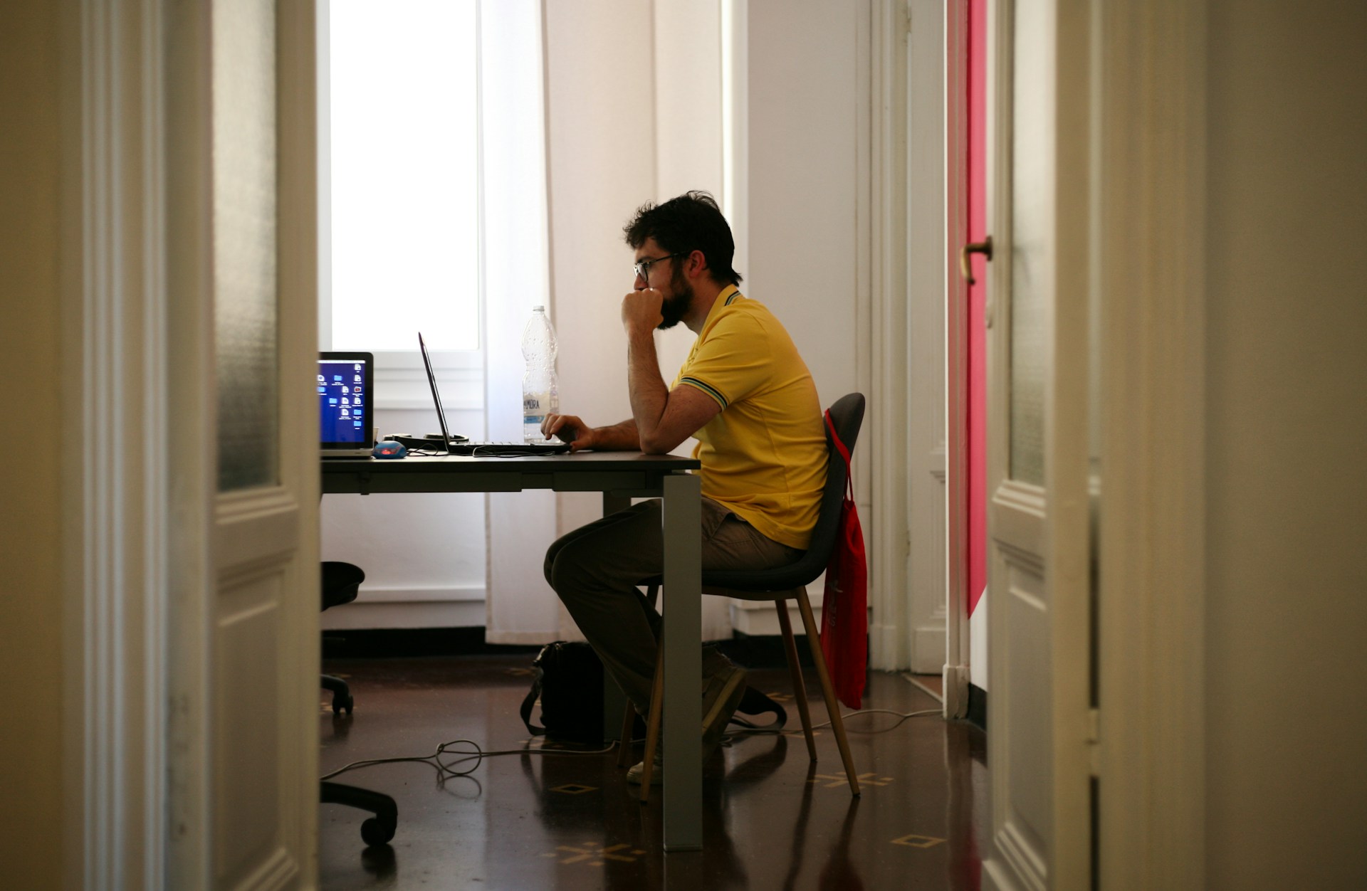 A man in his office | Source: Unsplash