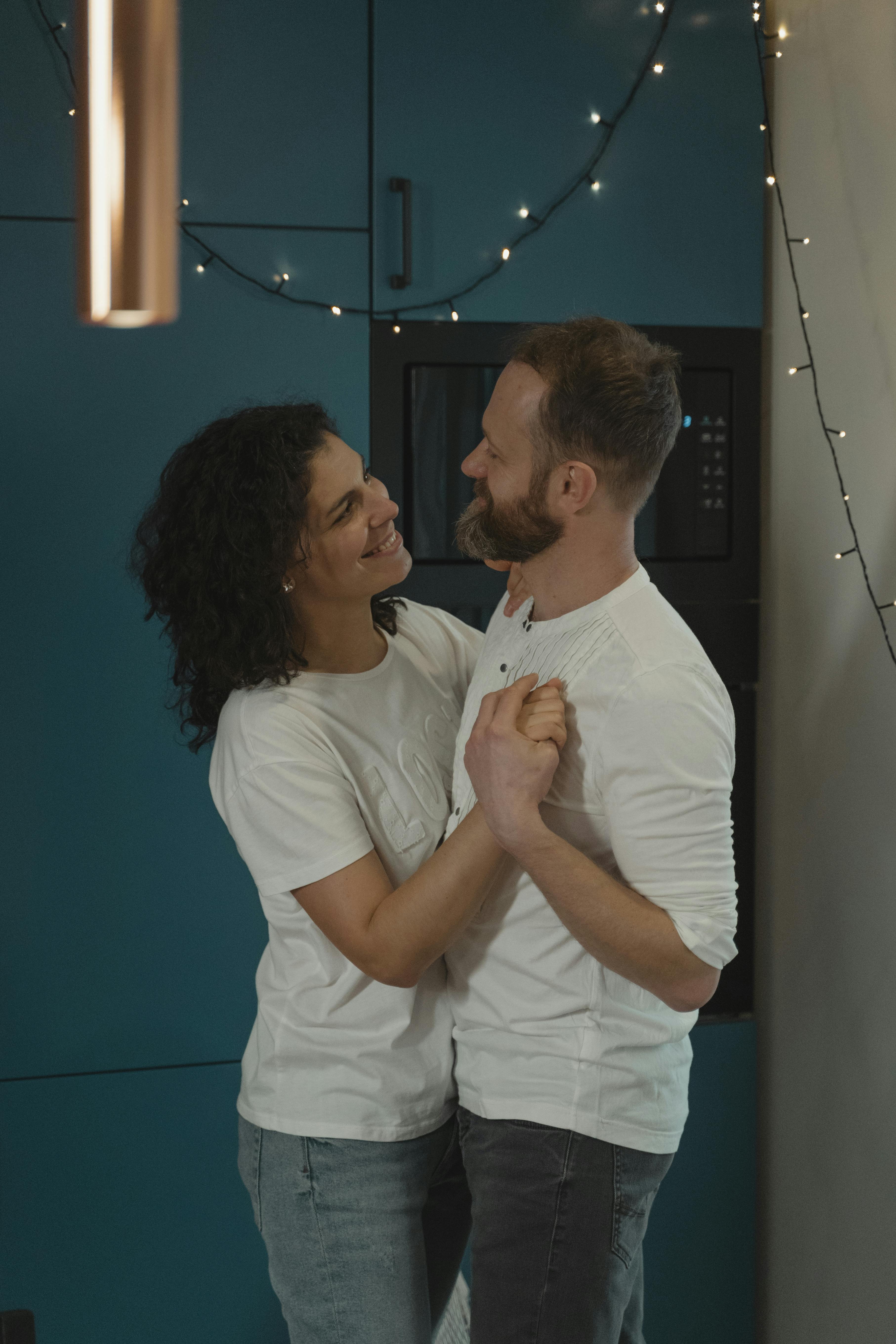 A happy couple | Source: Pexels