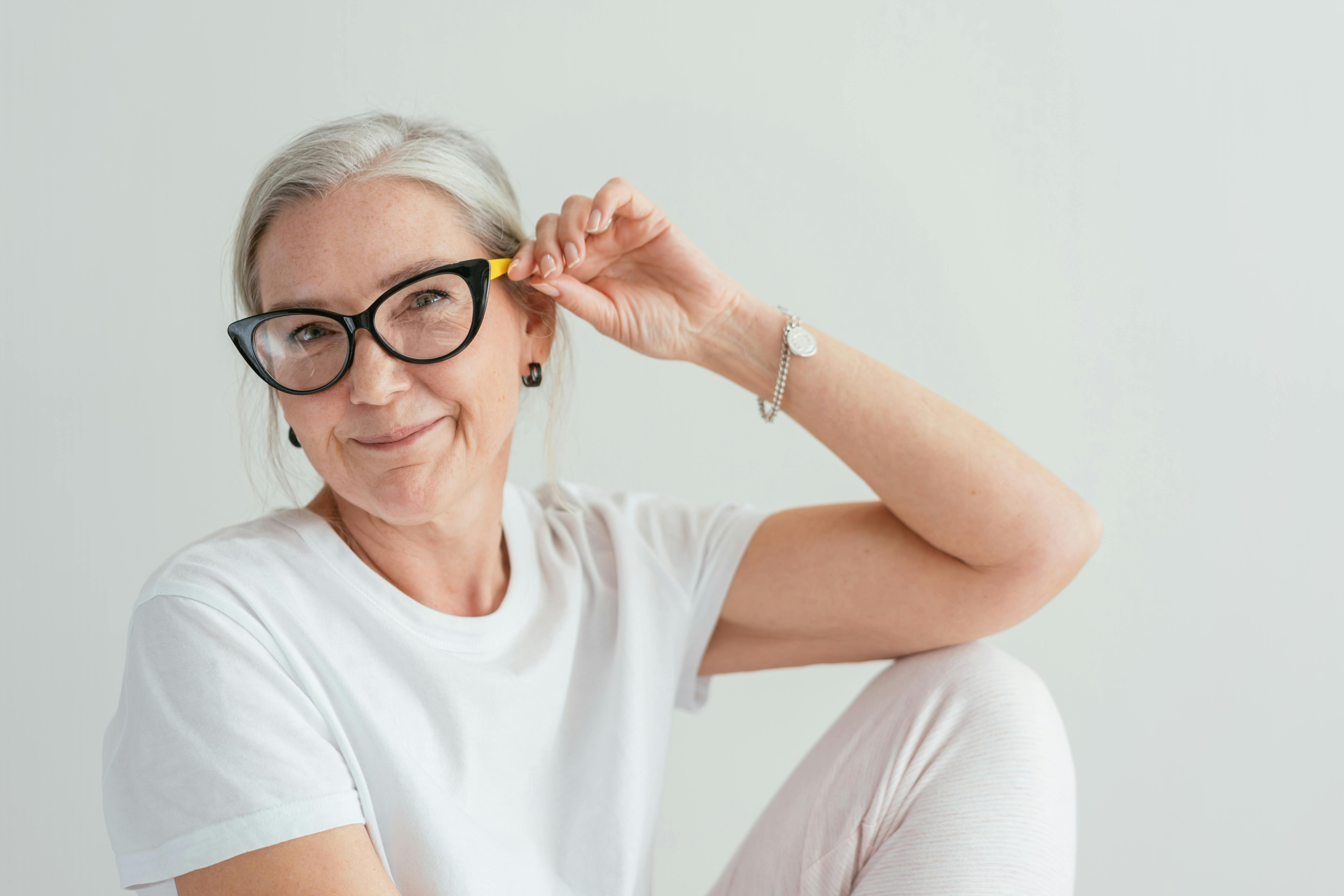 Senior woman smiling | Source: Pexels