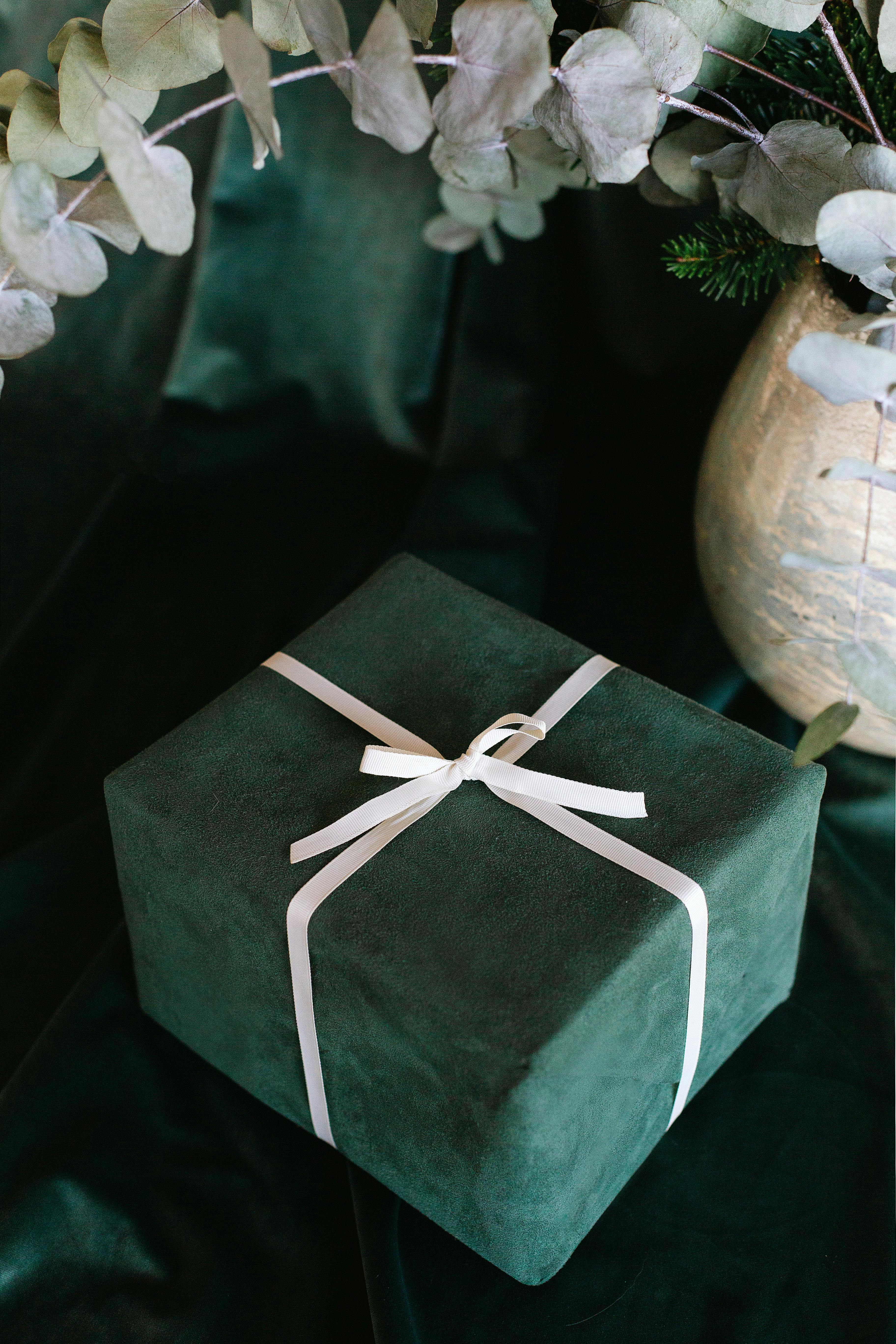 A gift box | Source: Pexels