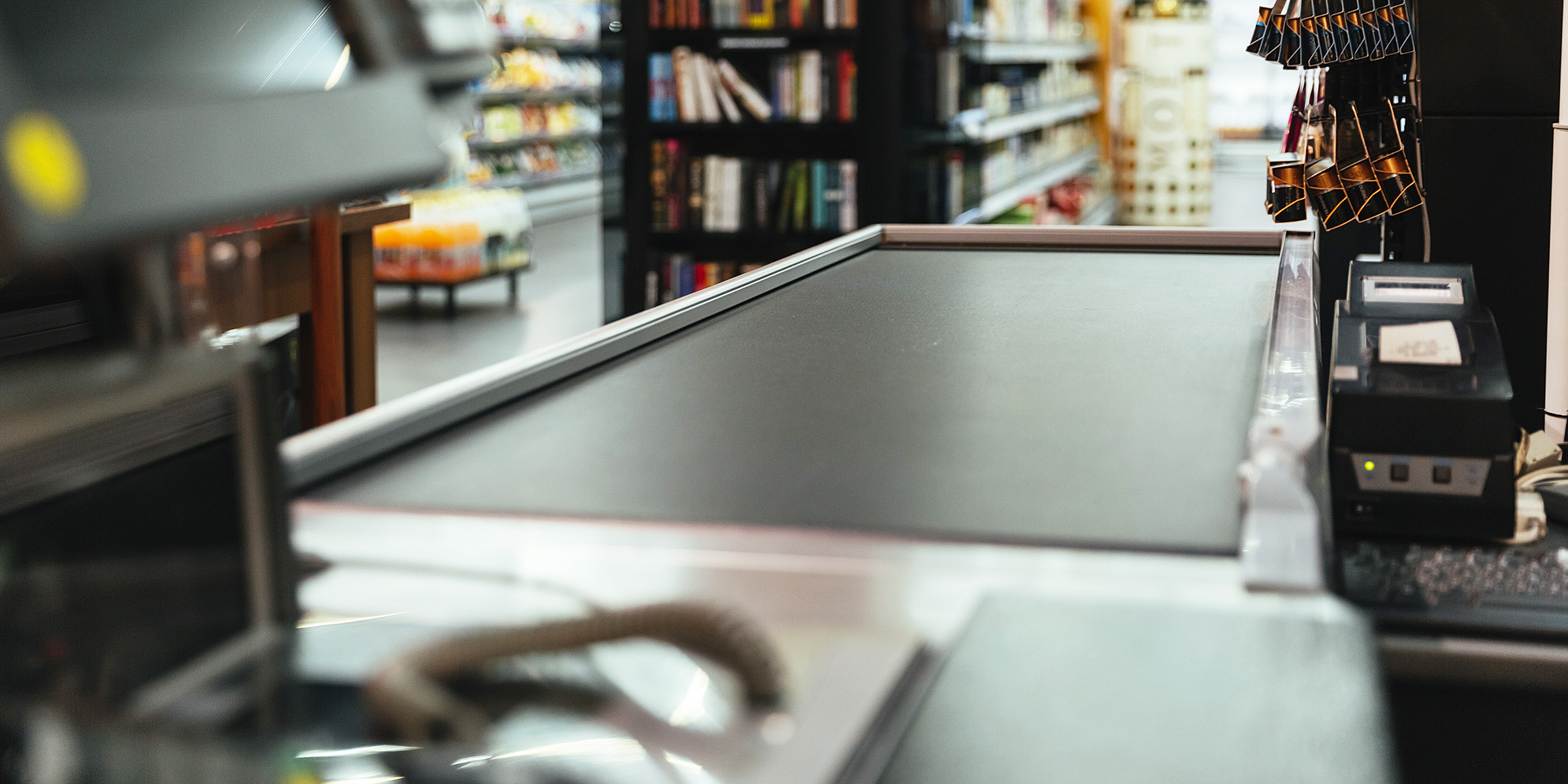 A conveyor belt in a supermarket | Source: Freepik