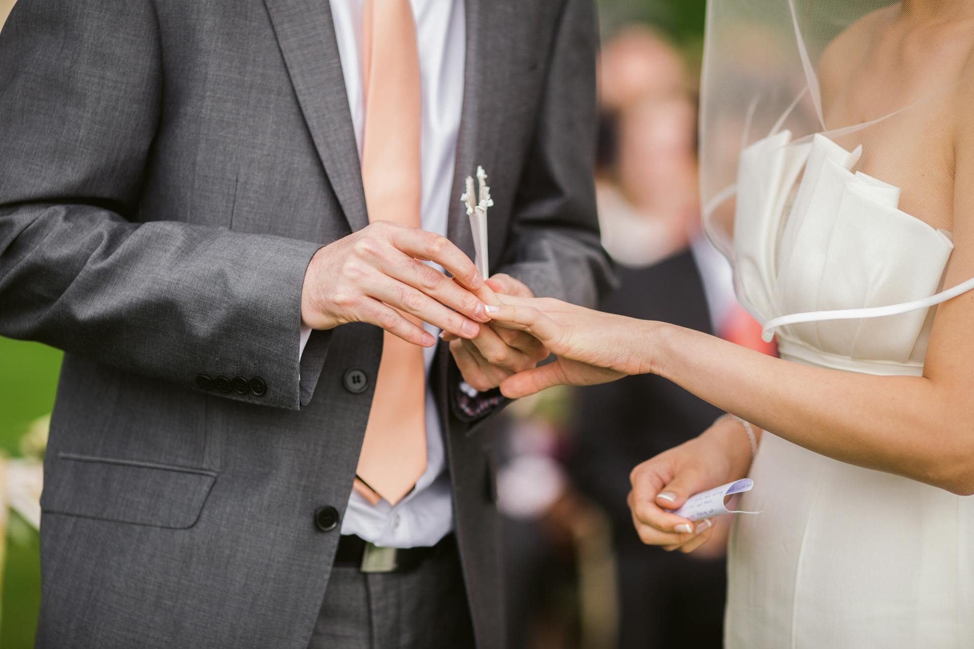 A couple getting married | Source: Pexels