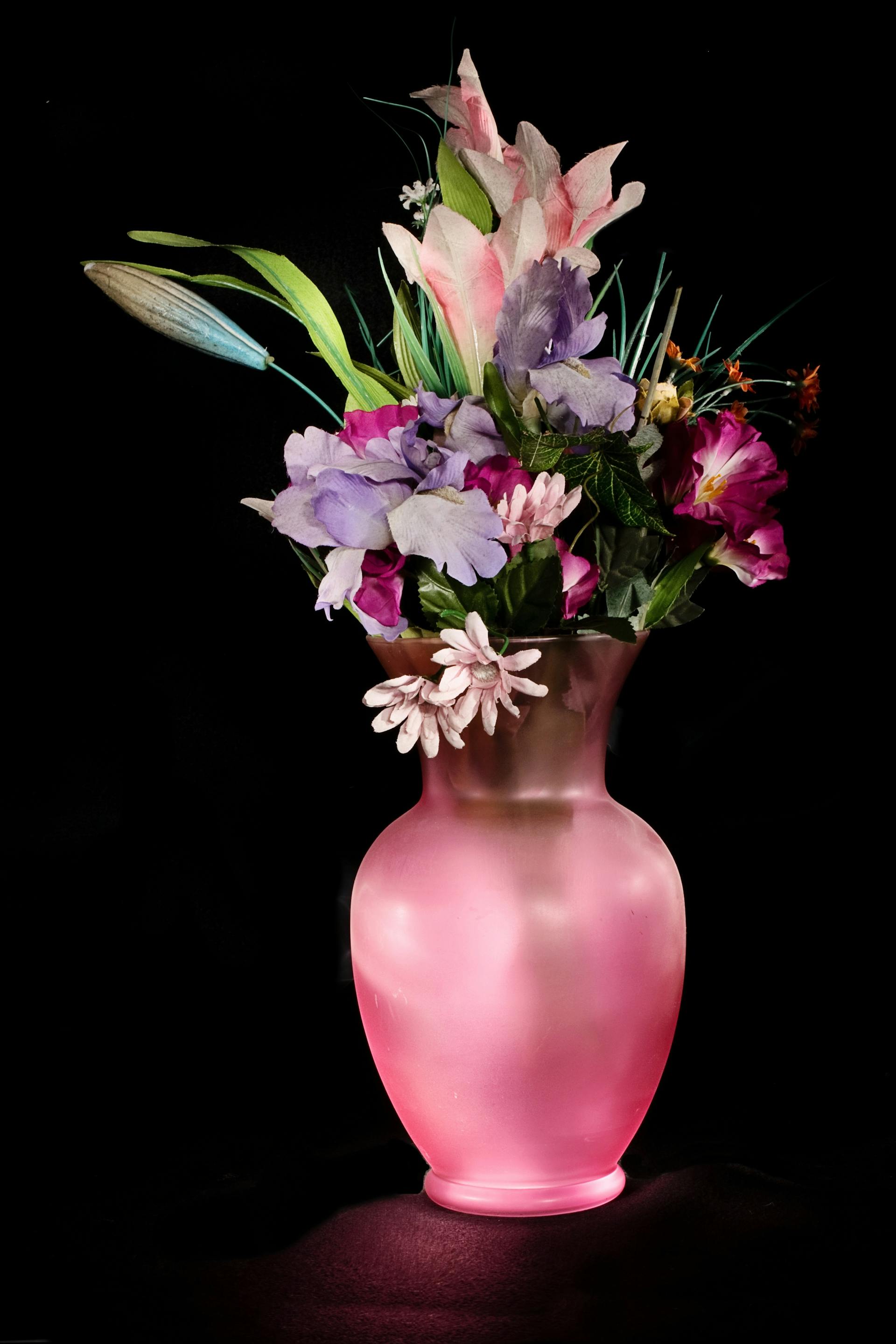 A vase | Source: Pexels