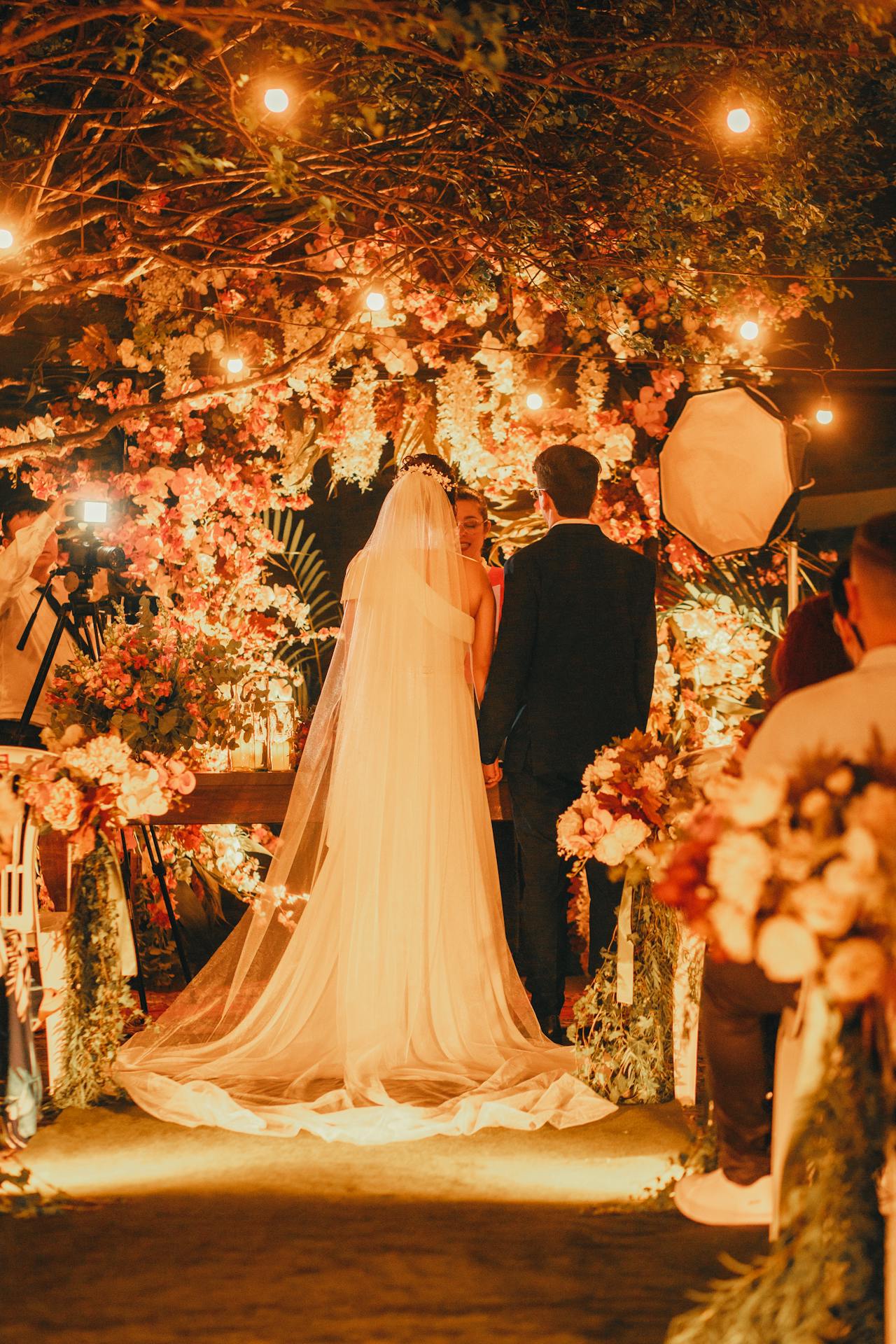 A bride and groom during their wedding ceremony | Source: Pexels