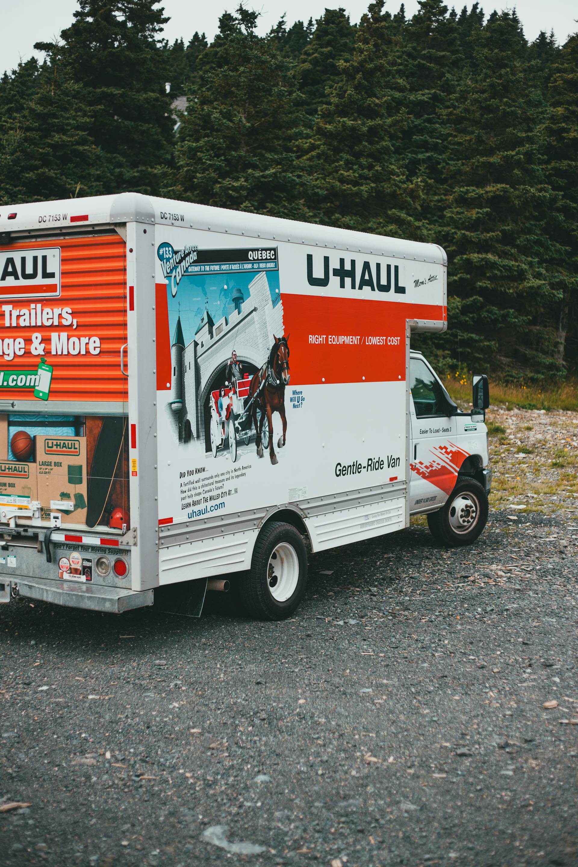 A U-Haul van on a gravel verge | Source: Pexels