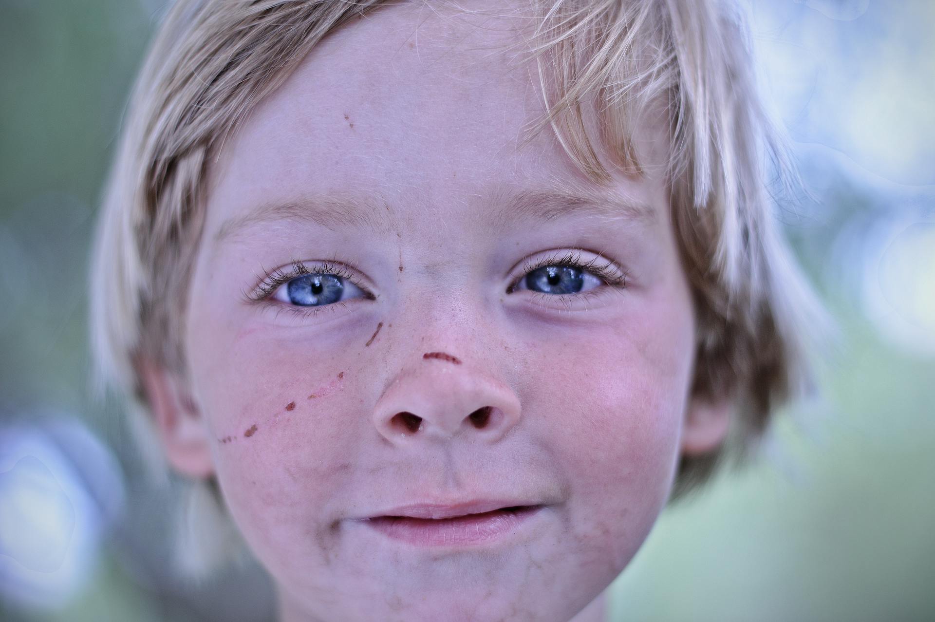 Menino sorrindo | Fonte: Pexels