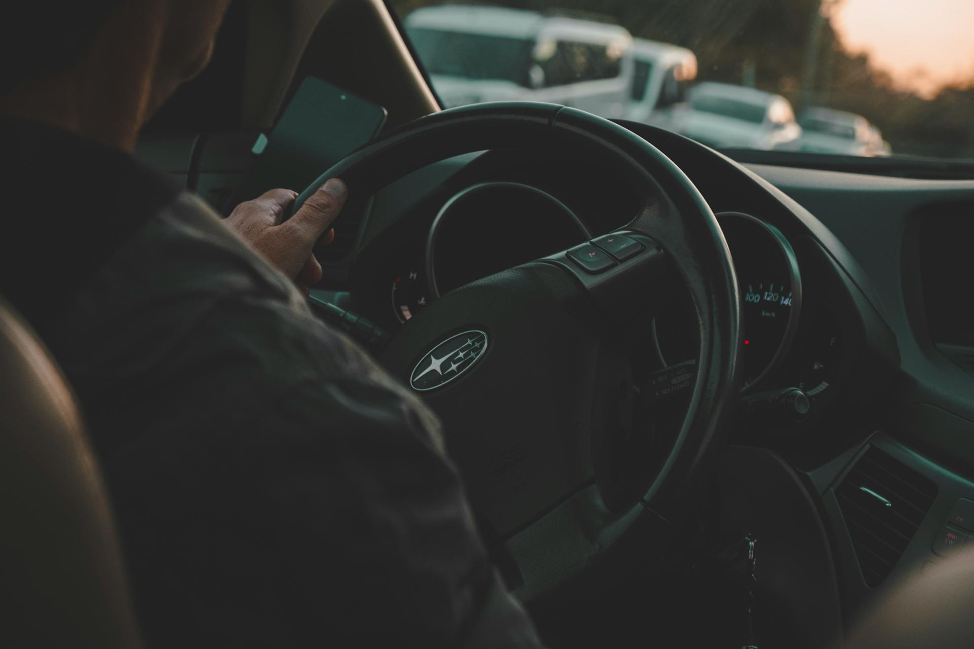 A man driving a car | Source: Pexels