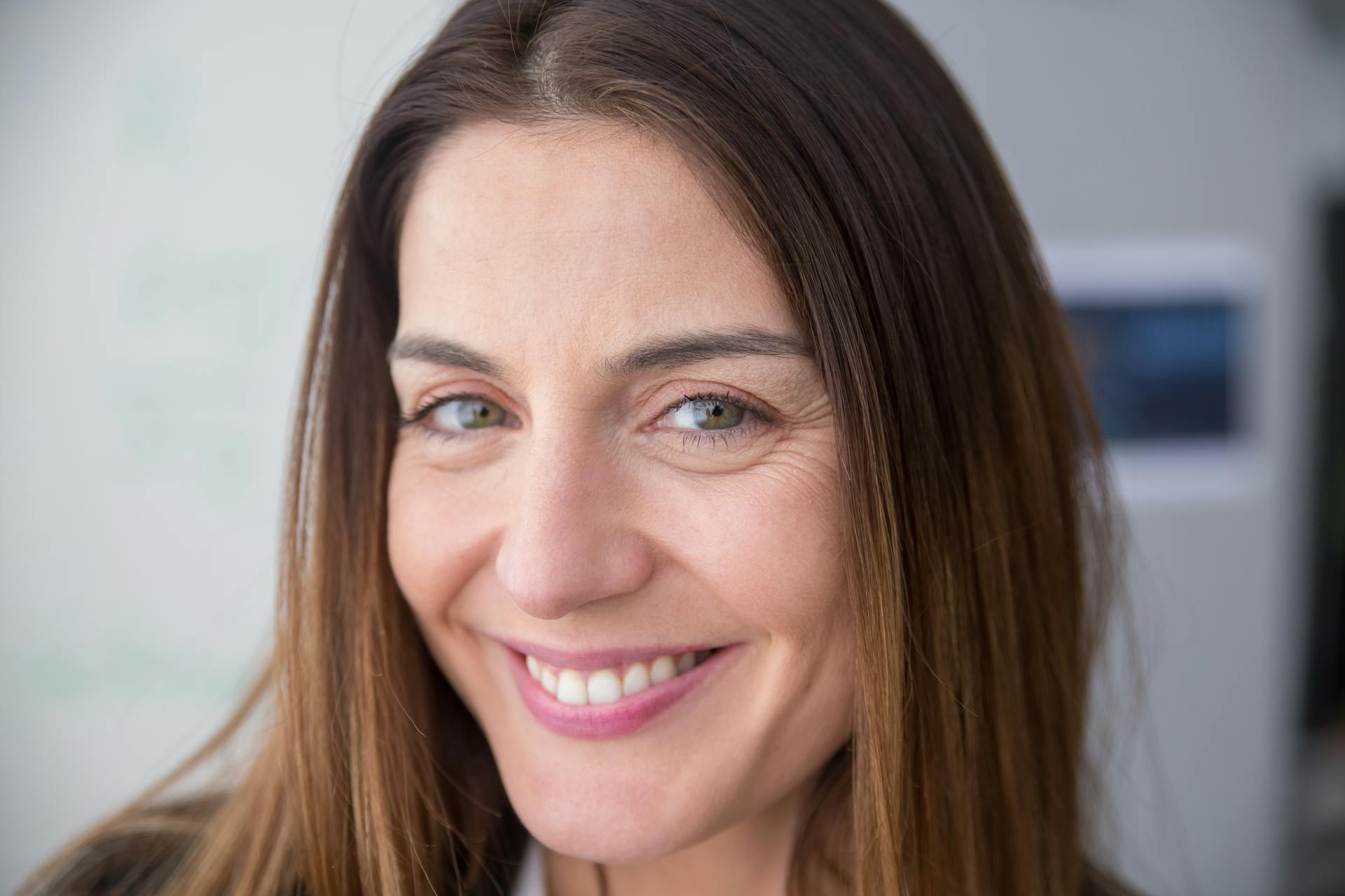A smiling woman | Source: Pexels