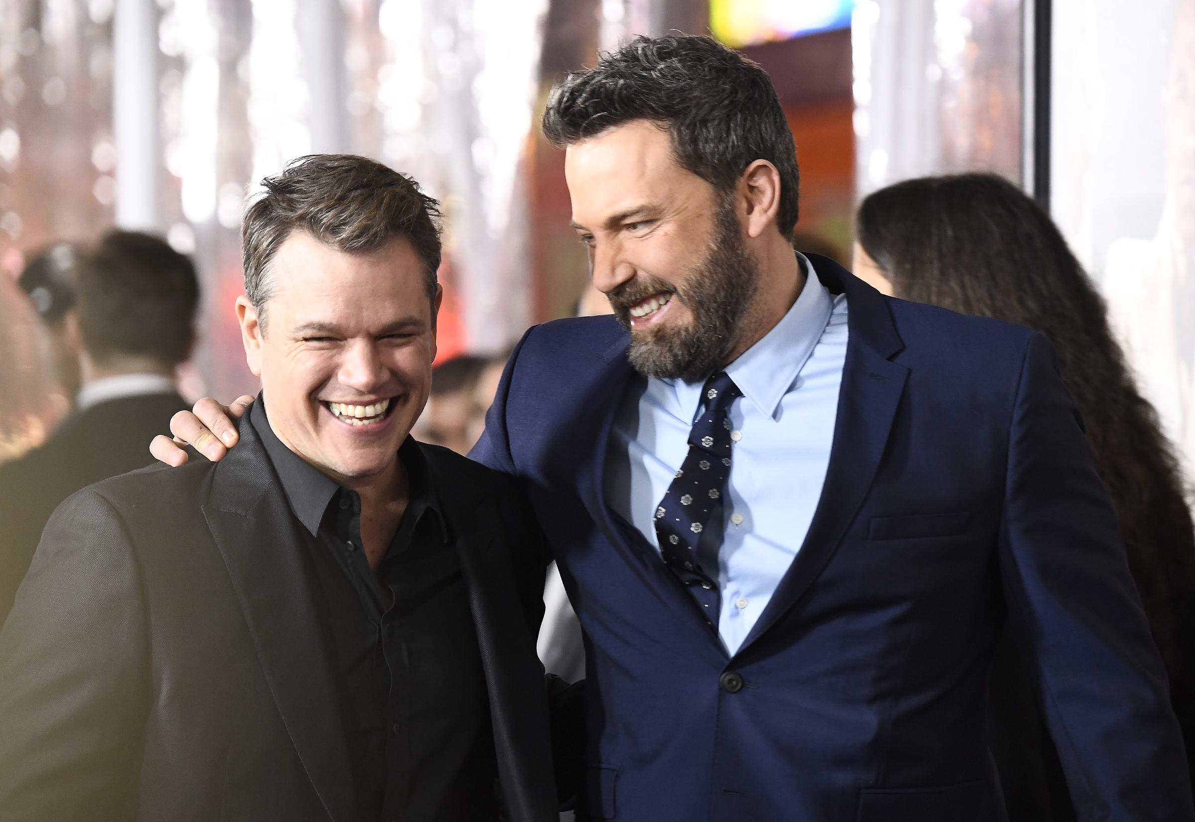 Matt Damon and Ben Affleck at the premiere of Warner Bros. Pictures' "Live By Night" at TCL Chinese Theatre on January 9, 2017 in Hollywood, California | Source: Getty Images