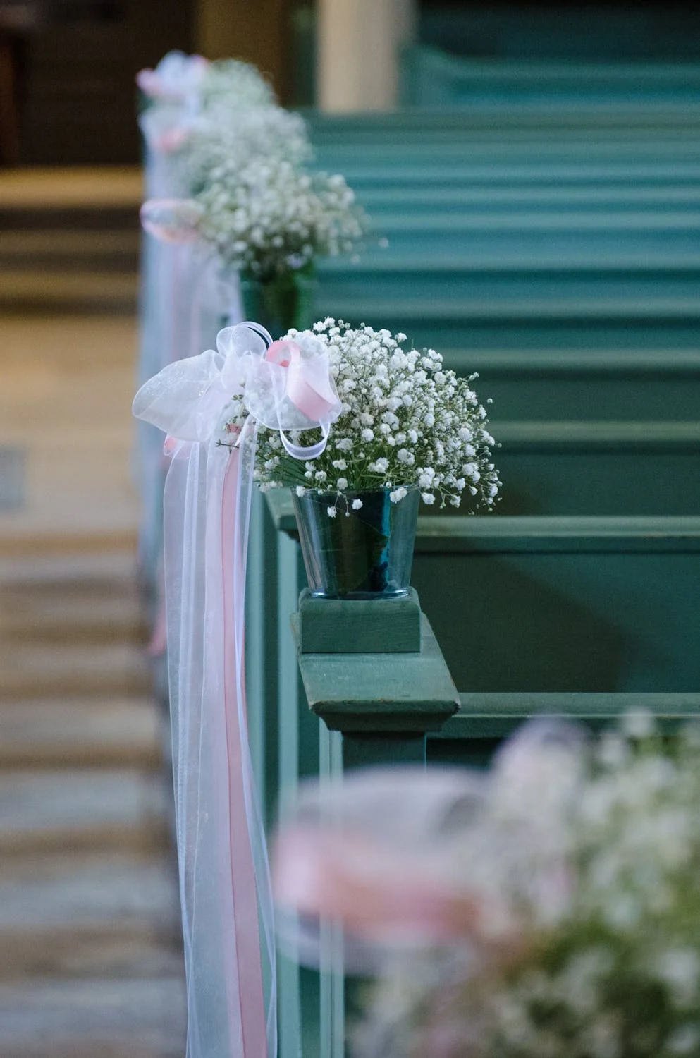 Decorated pews | Source: Pexels