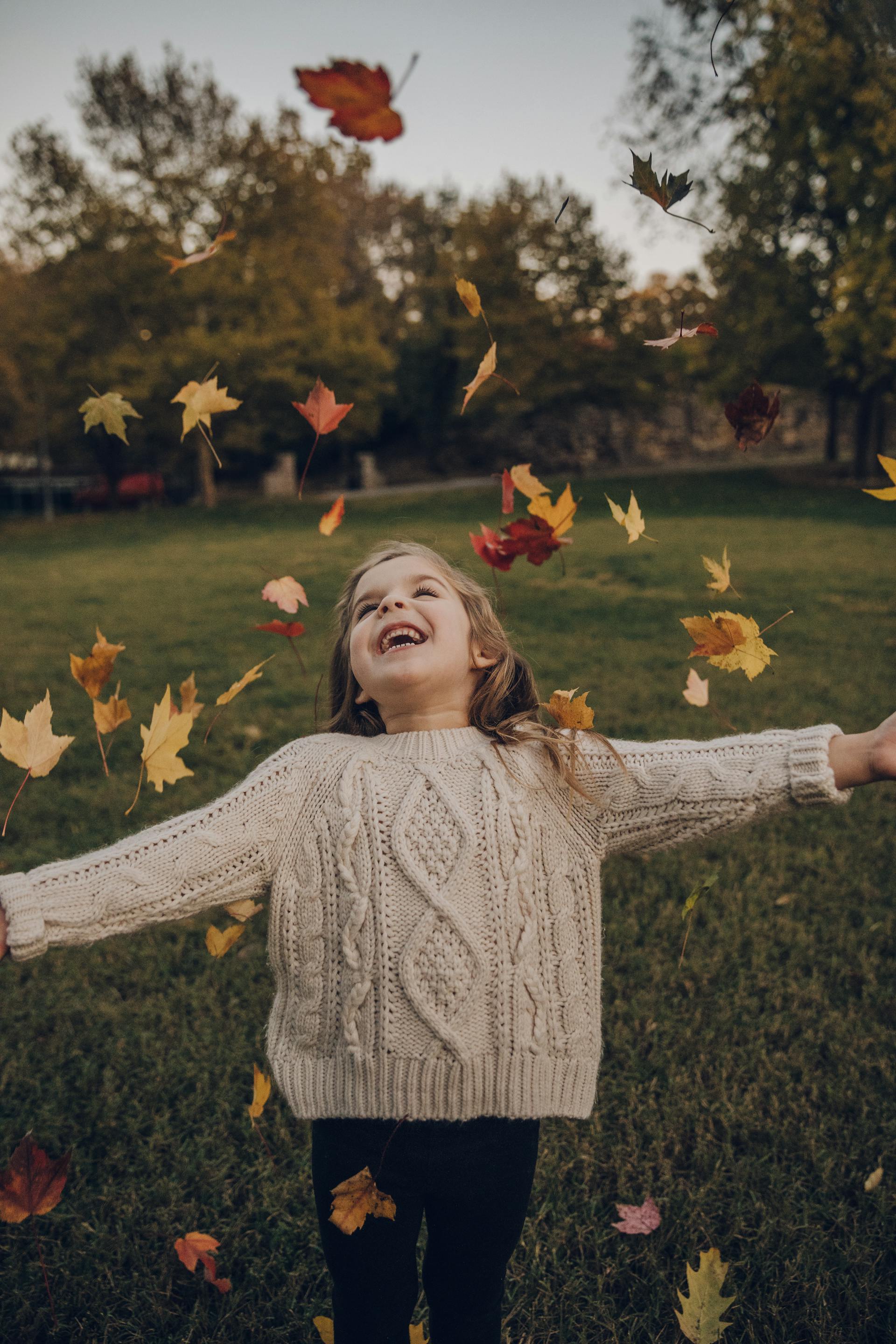 A happy little girl | Source: Pexels