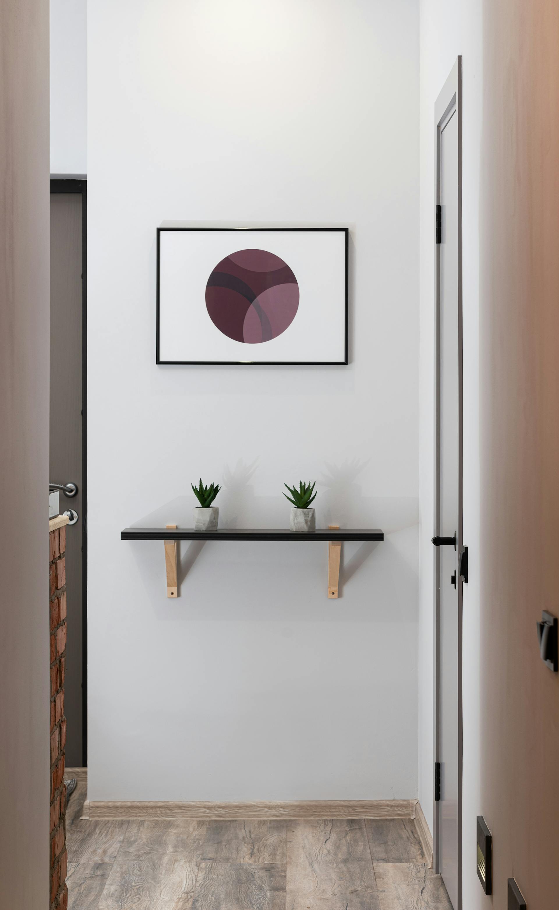 A home hallway | Source: Pexels