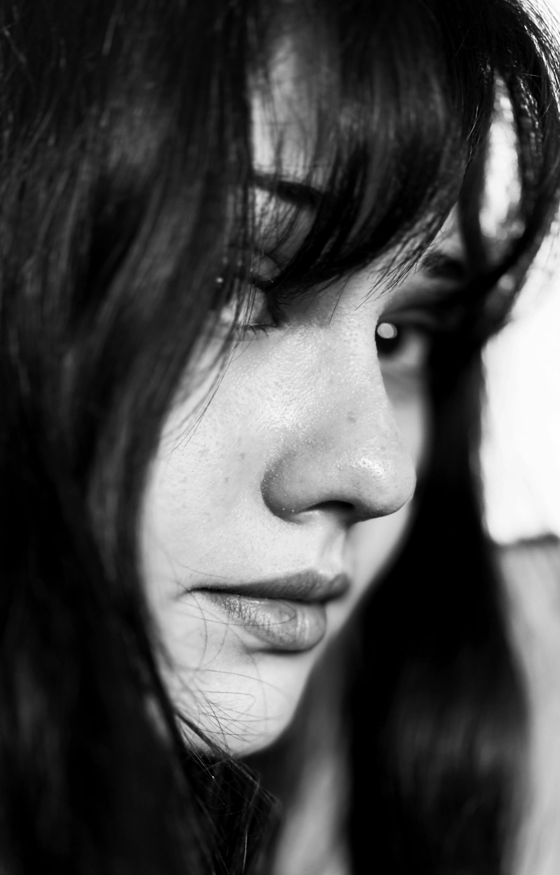 A pensive woman | Source: Pexels