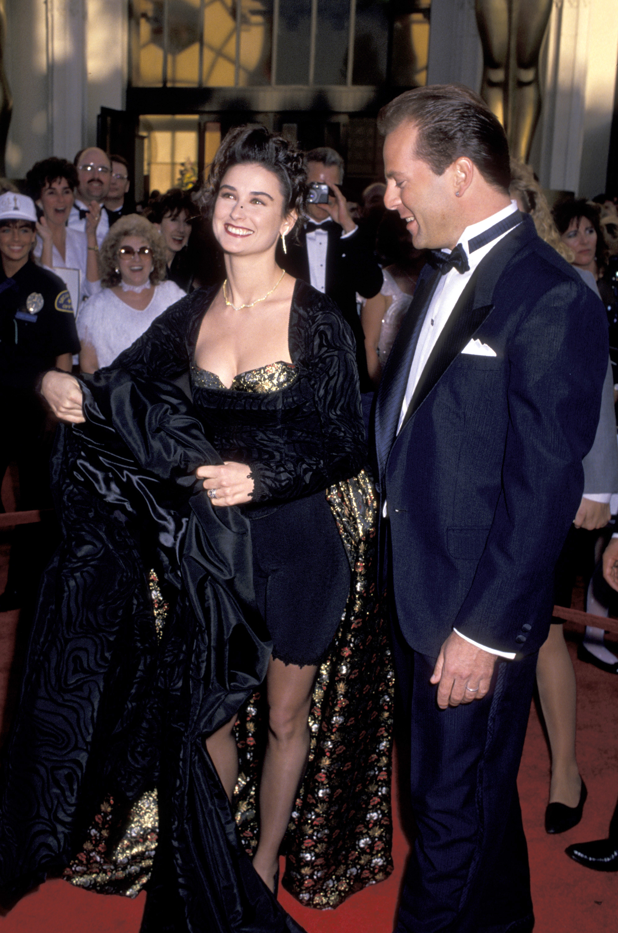 Demi Moore and Bruce Willis arrive at the 61st Annual Academy Awards at Shrine Auditorium in Los Angeles, California on March 29, 1989.